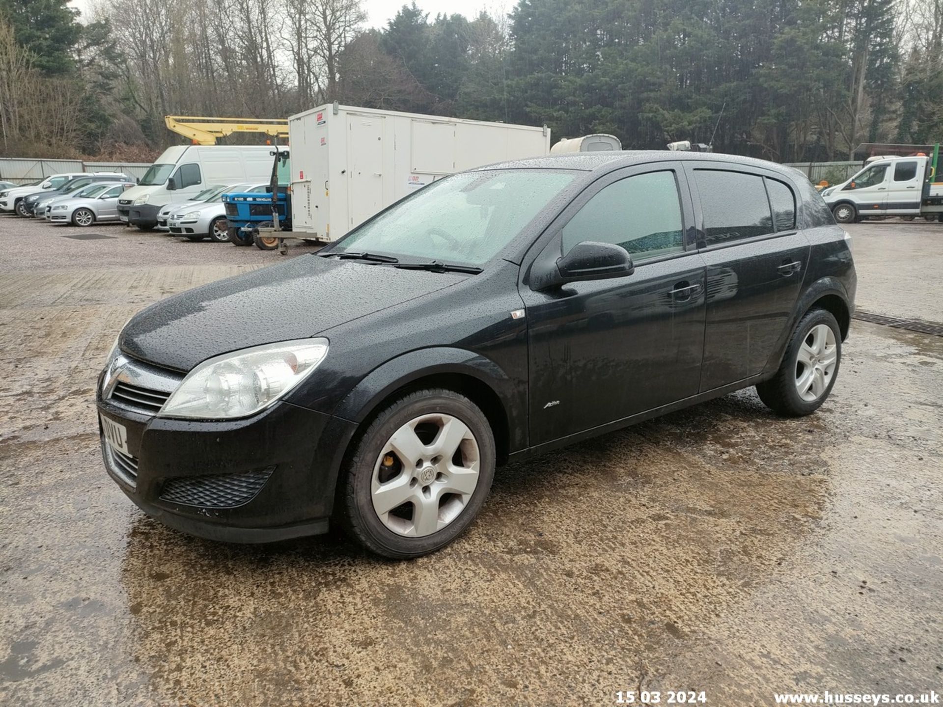 10/10 VAUXHALL ASTRA ACTIVE - 1364cc 5dr Hatchback (Black, 115k) - Image 18 of 67