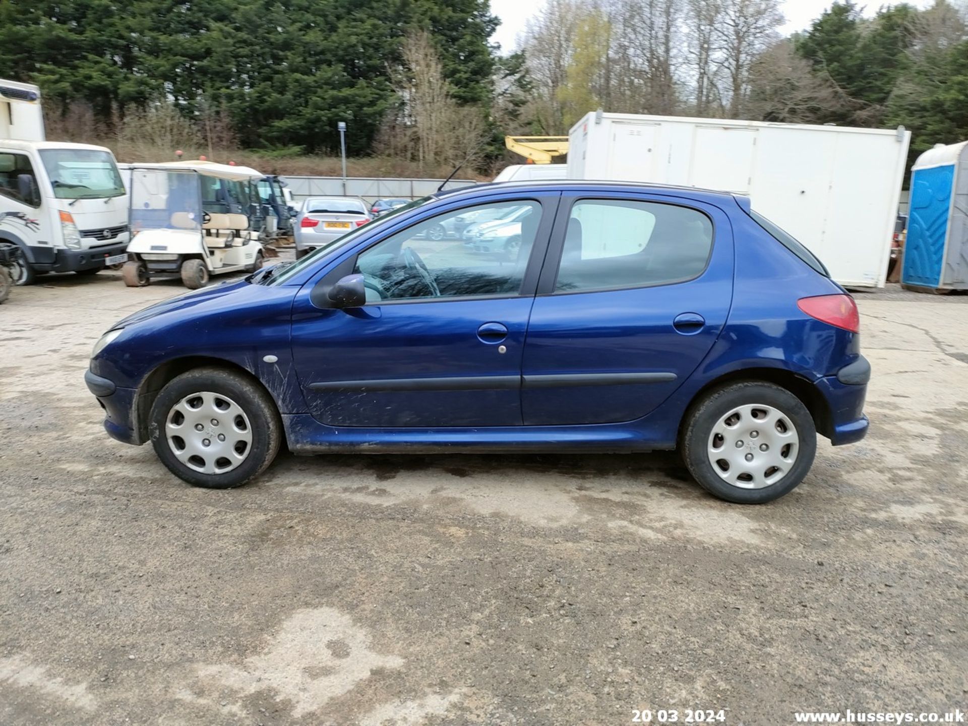 05/05 PEUGEOT 206 S - 1360cc 5dr Hatchback (Blue) - Bild 19 aus 63