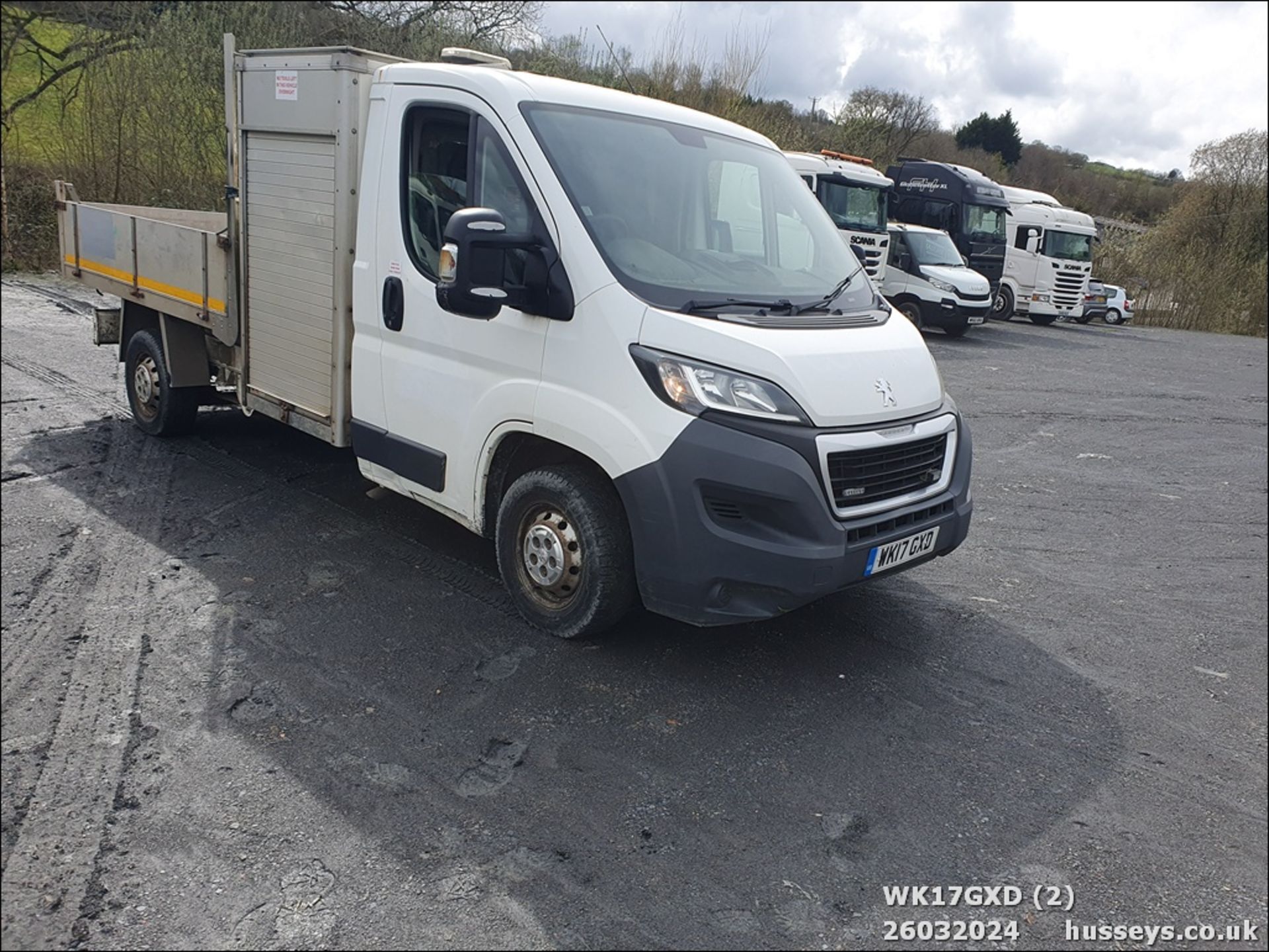 17/17 PEUGEOT BOXER 335 L2S BLUE HDI - 1997cc 2dr Tipper (White) - Image 2 of 46