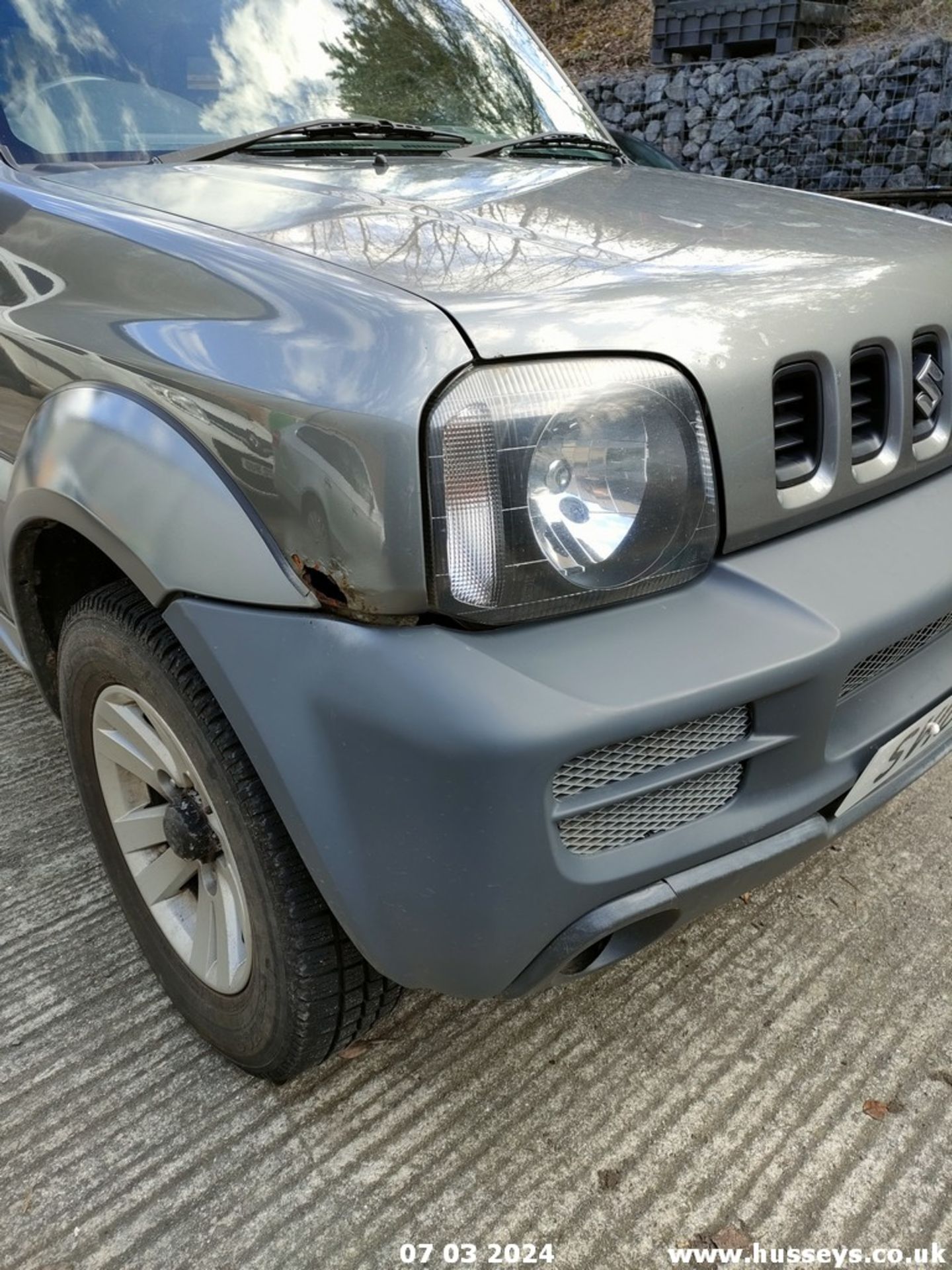 10/10 SUZUKI JIMNY SZ4 - 1328cc 3dr Estate (Grey, 117k) - Image 5 of 78