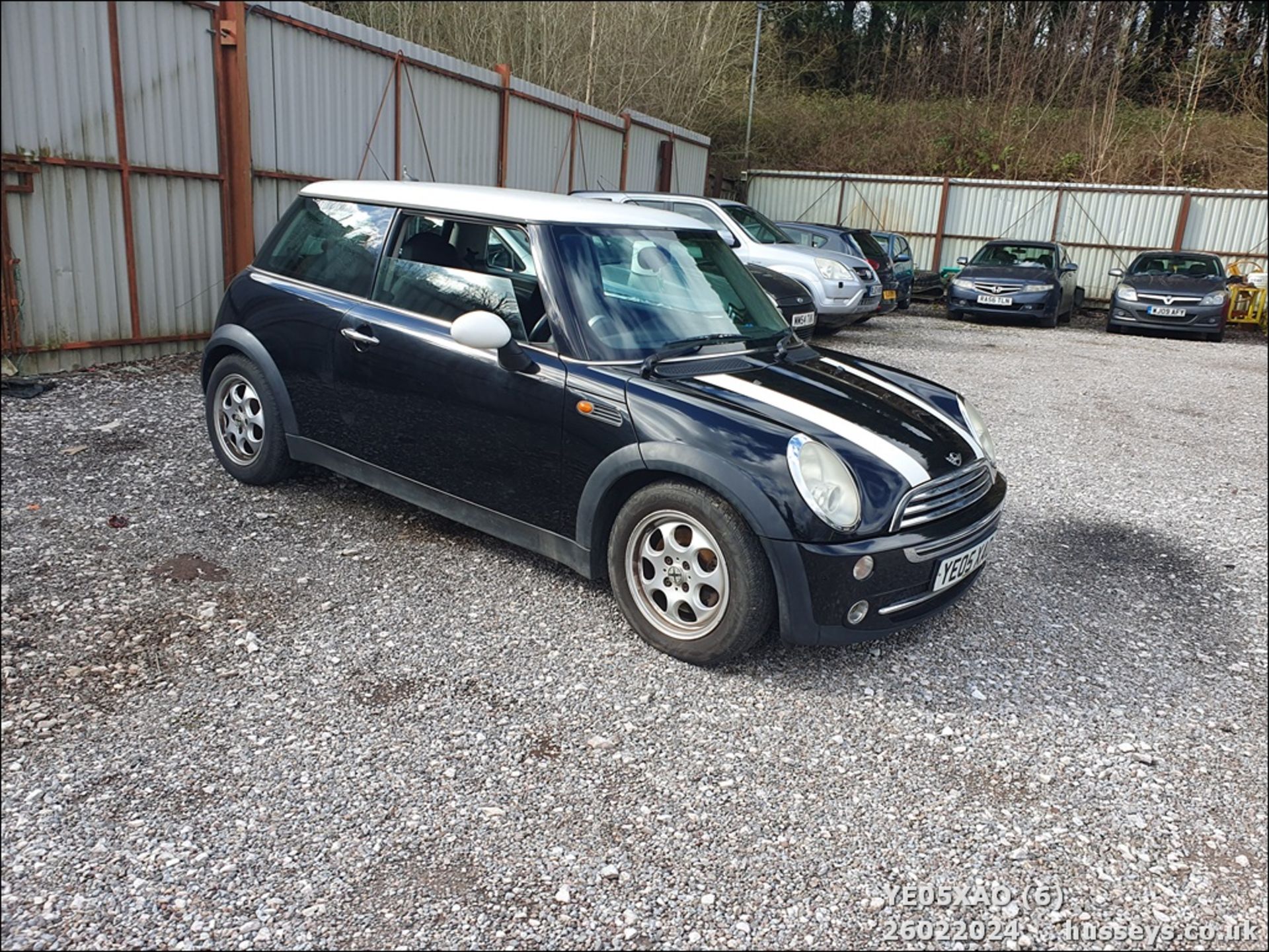 05/05 MINI MINI COOPER - 1598cc 3dr Hatchback (Black) - Image 7 of 31