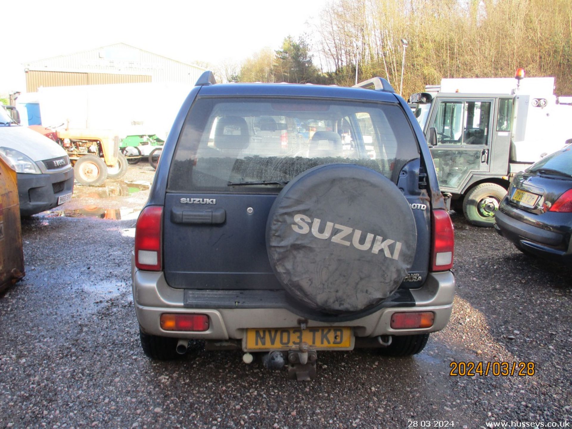 03/03 SUZUKI GRAND VITARA TD AUTO - 1997cc 5dr Estate (Blue, 120k) - Image 7 of 20