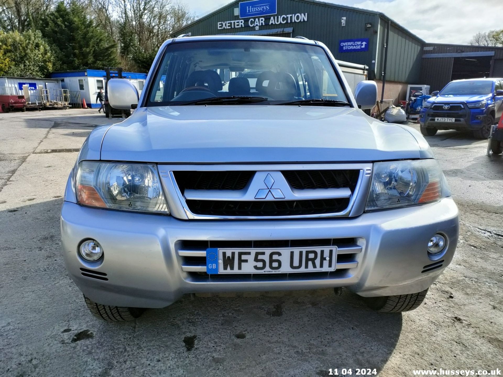 06/56 MITSUBISHI SHOGUN DI-D ELEG-CE LWB A - 3200cc 5dr Estate (Silver, 177k) - Image 8 of 67