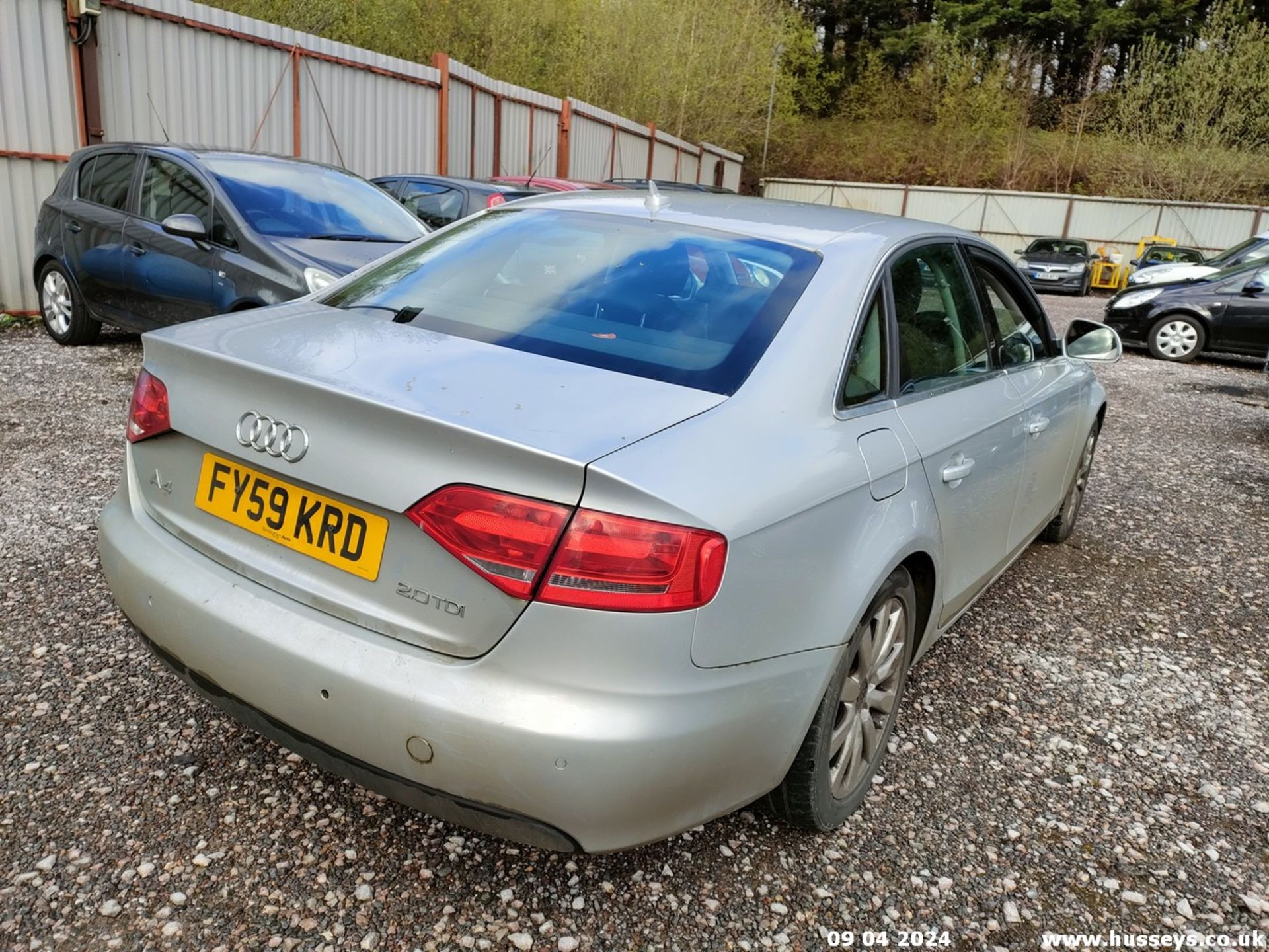 09/59 AUDI A4 SE TDI CVT - 1968cc 4dr Saloon (Silver, 125k) - Image 33 of 65