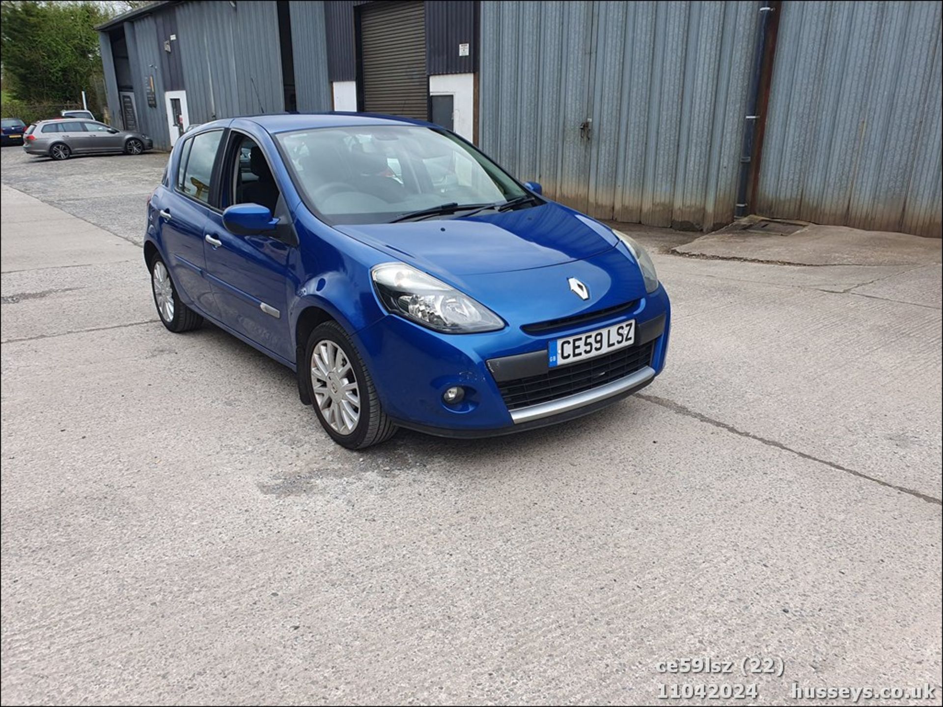 09/59 RENAULT CLIO DYNAMIQUE DCI - 1461cc 5dr Hatchback (Blue, 126k) - Image 23 of 47