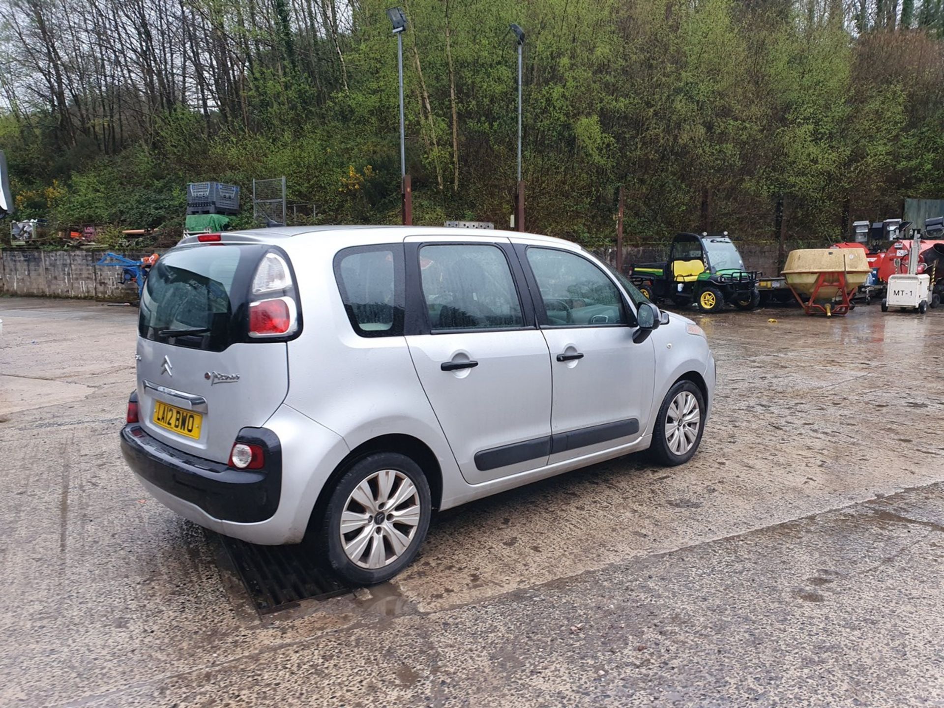 12/12 CITROEN C3 PICASSO VTR+ HDI - 1560cc 5dr MPV (Silver) - Image 26 of 61