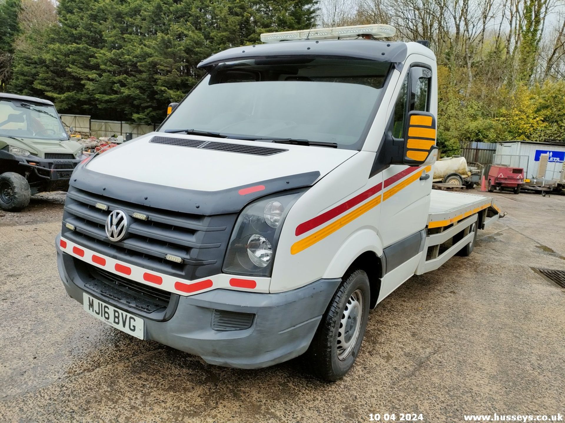16/16 VOLKSWAGEN CRAFTER CR35 TDI - 1968cc 2dr (White, 146k) - Image 13 of 52