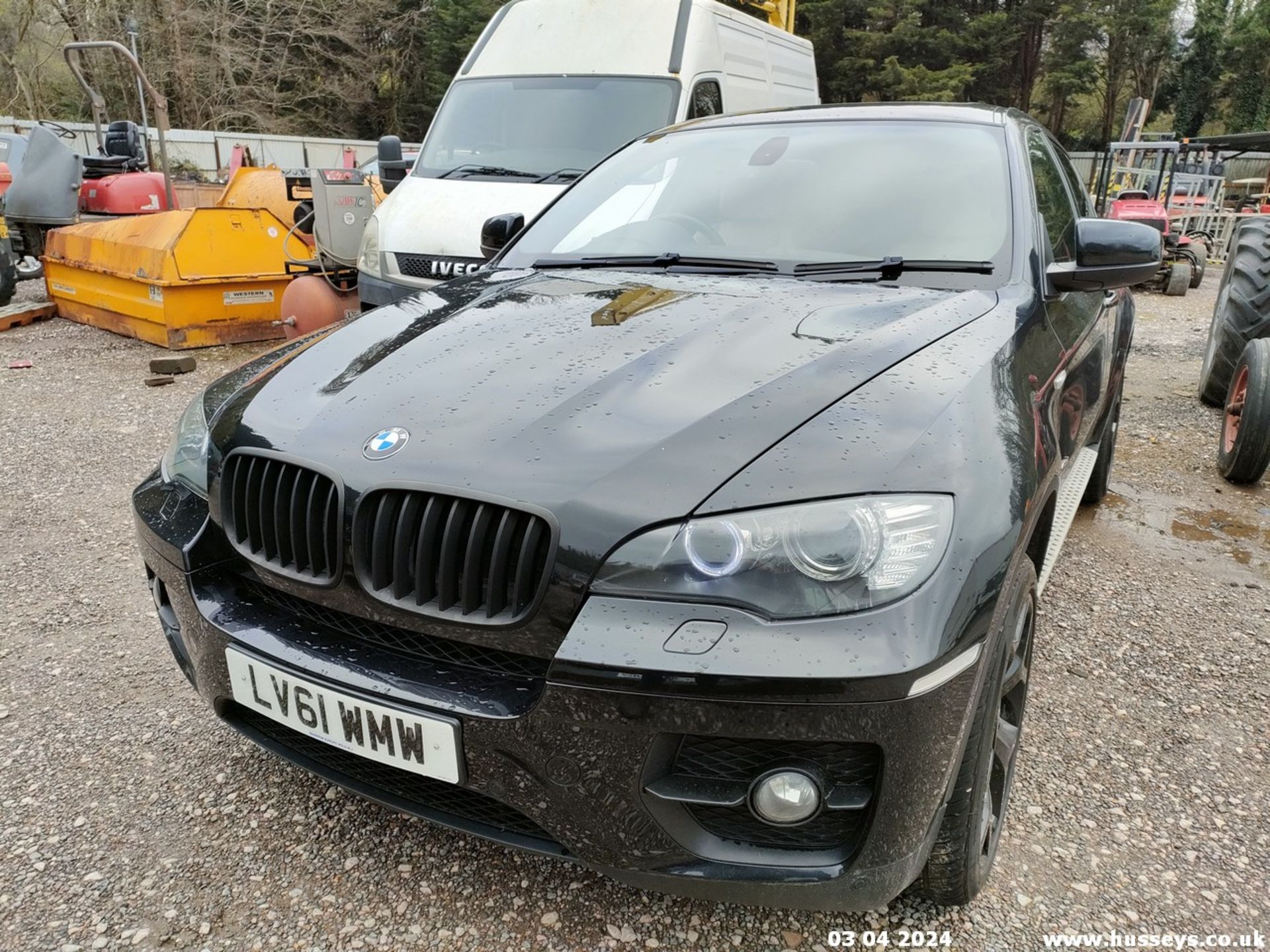 11/61 BMW X6 XDRIVE 40D AUTO - 2993cc 4dr Coupe (Black, 116k) - Image 8 of 53