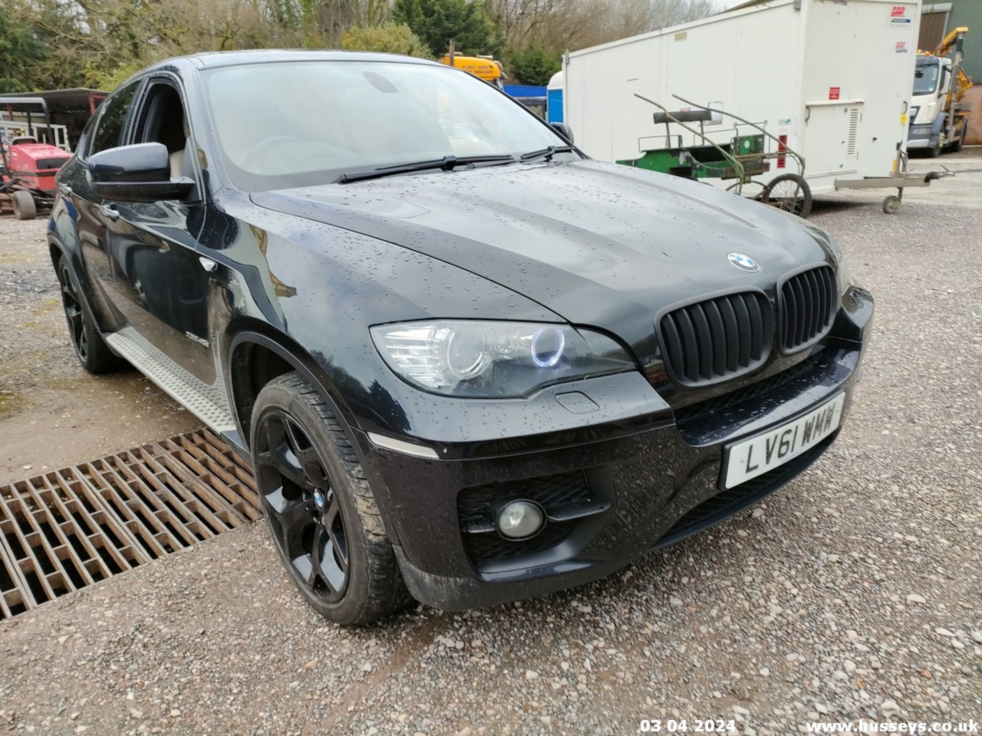 11/61 BMW X6 XDRIVE 40D AUTO - 2993cc 4dr Coupe (Black, 116k) - Image 6 of 53