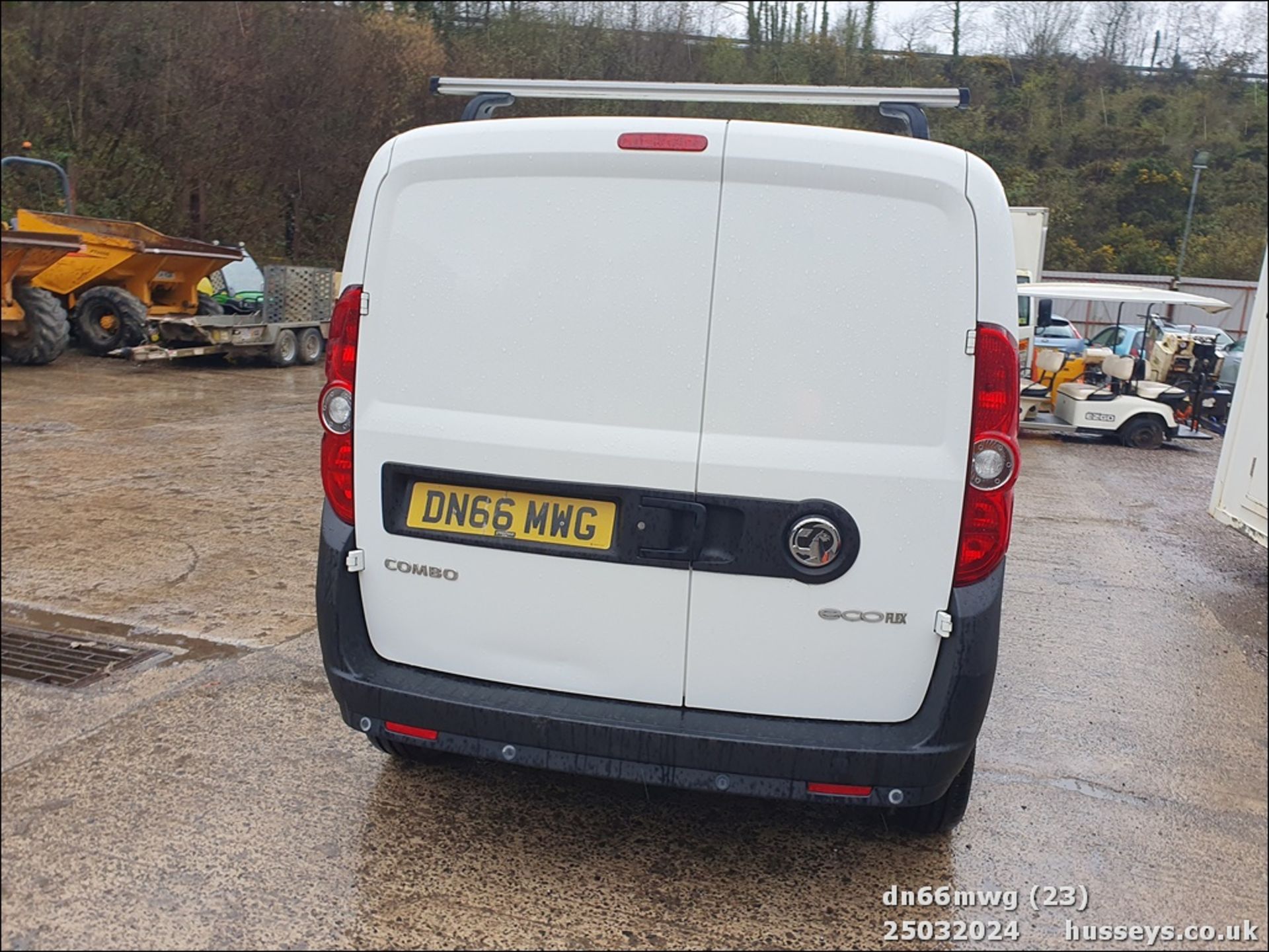 16/66 VAUXHALL COMBO 2300 CDTI ECOFLEX S - 1248cc 6dr Van (White, 85k) - Image 24 of 60