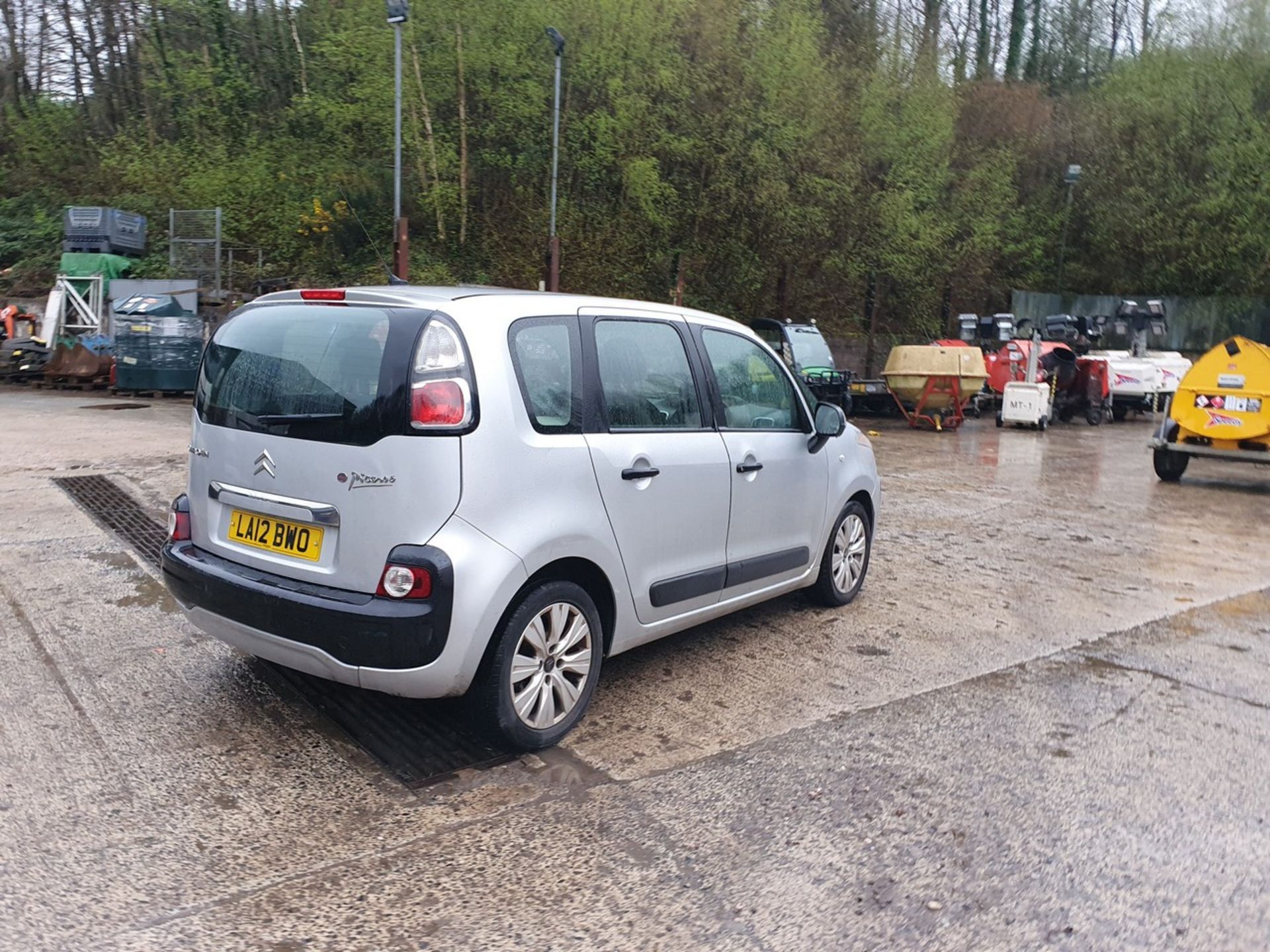 12/12 CITROEN C3 PICASSO VTR+ HDI - 1560cc 5dr MPV (Silver) - Image 24 of 61