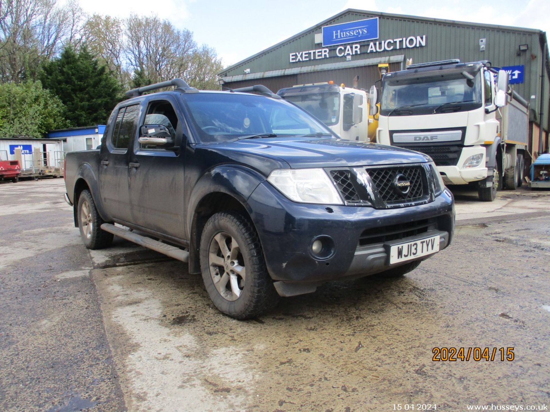 13/13 NISSAN NAVARA TEKNA DCI AUTO - 2488cc 4x4 (Blue) - Image 2 of 23