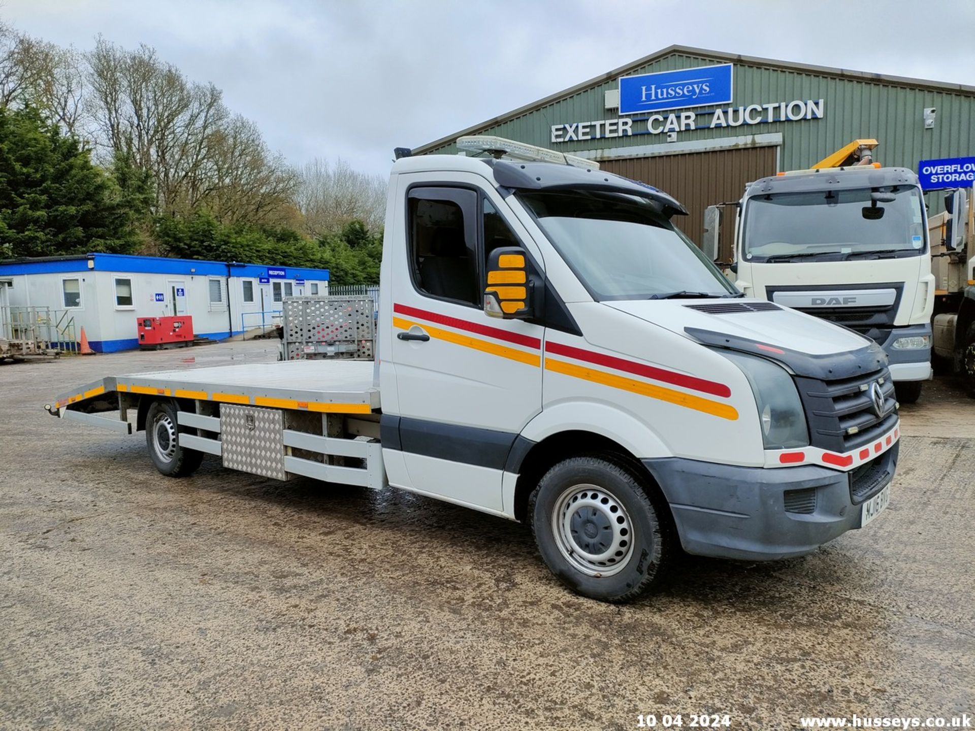 16/16 VOLKSWAGEN CRAFTER CR35 TDI - 1968cc 2dr (White, 146k) - Image 2 of 52