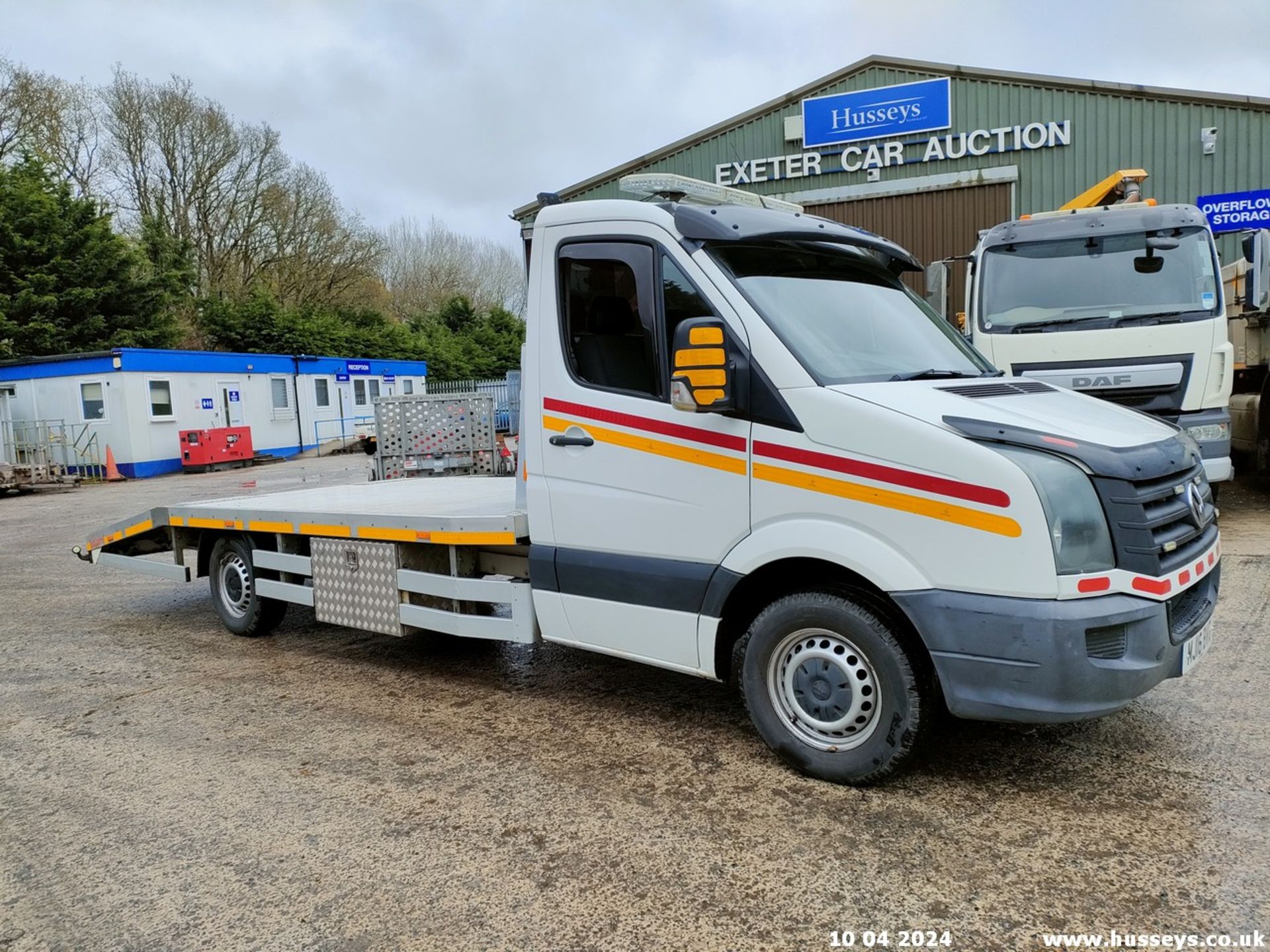 16/16 VOLKSWAGEN CRAFTER CR35 TDI - 1968cc 2dr (White, 146k) - Image 3 of 52