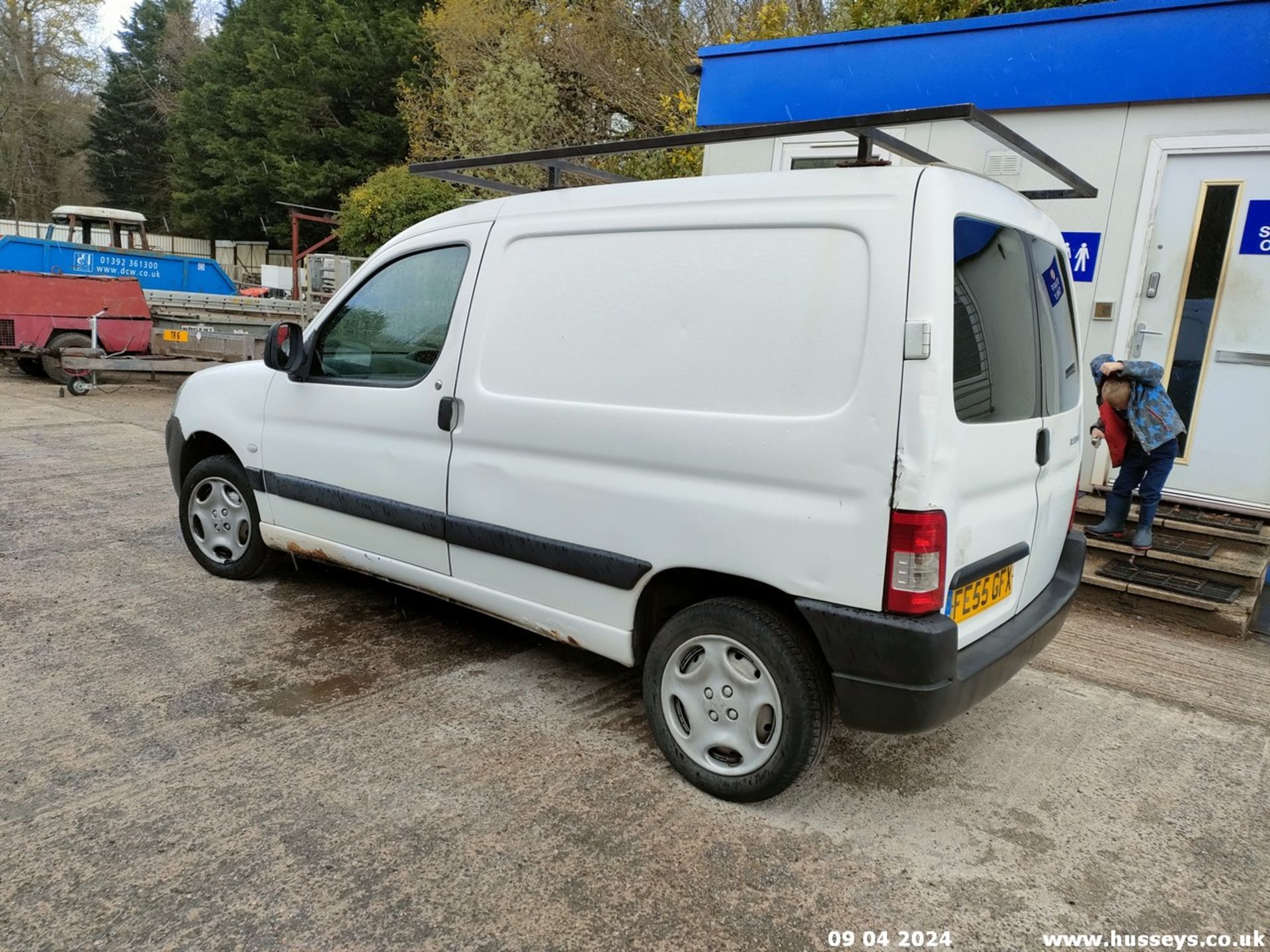 05/55 PEUGEOT PARTNER 600 L D - 1868cc 4dr Van (White, 186k) - Bild 20 aus 55