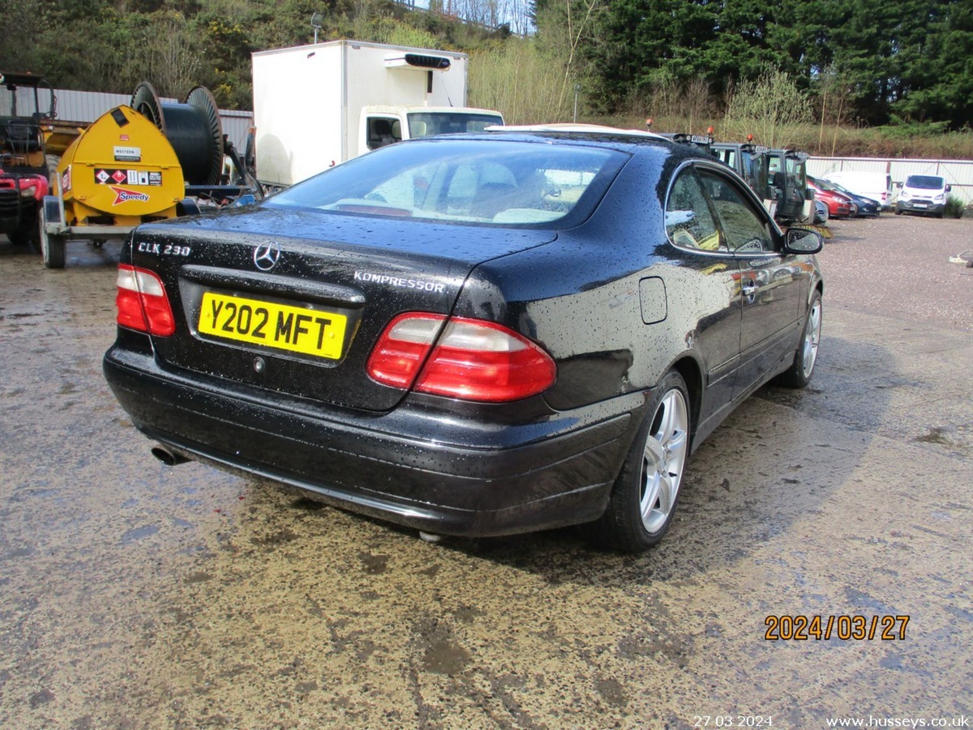 2001 MERCEDES CLK 230 - 2295cc 2dr Coupe (Black, 142k) - Image 16 of 24