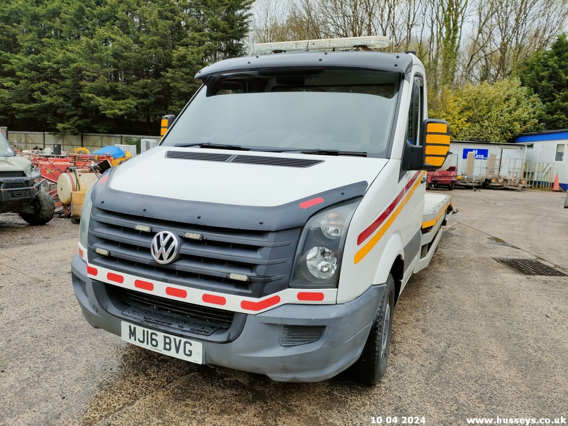 16/16 VOLKSWAGEN CRAFTER CR35 TDI - 1968cc 2dr (White, 146k) - Image 12 of 52