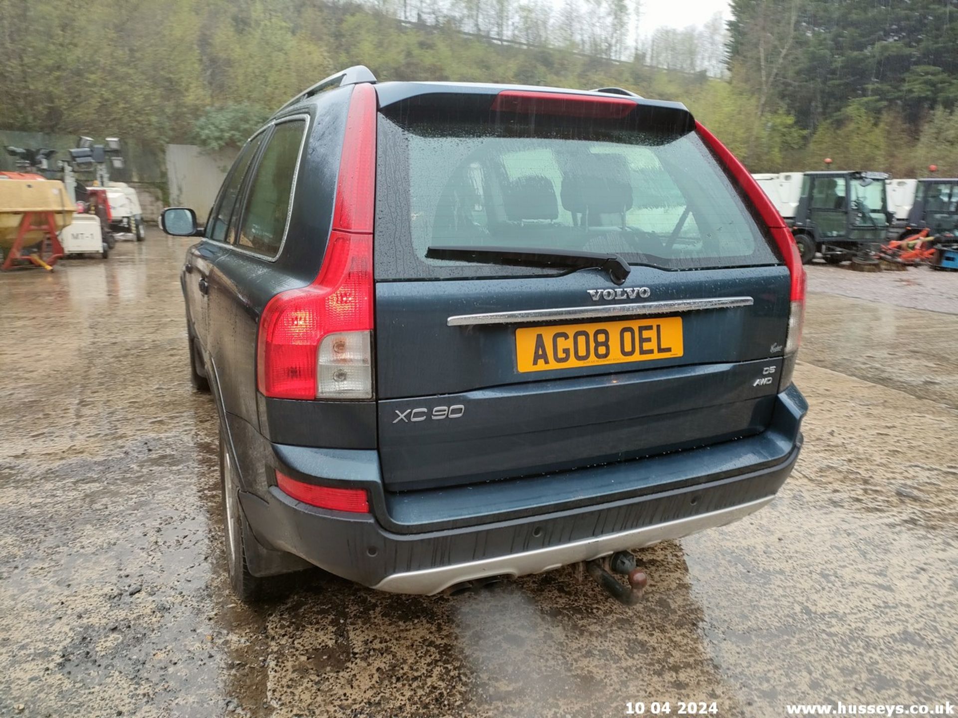 08/08 VOLVO XC90 SE LUX D5 AWD AUTO - 2401cc 5dr Estate (Blue) - Image 32 of 69