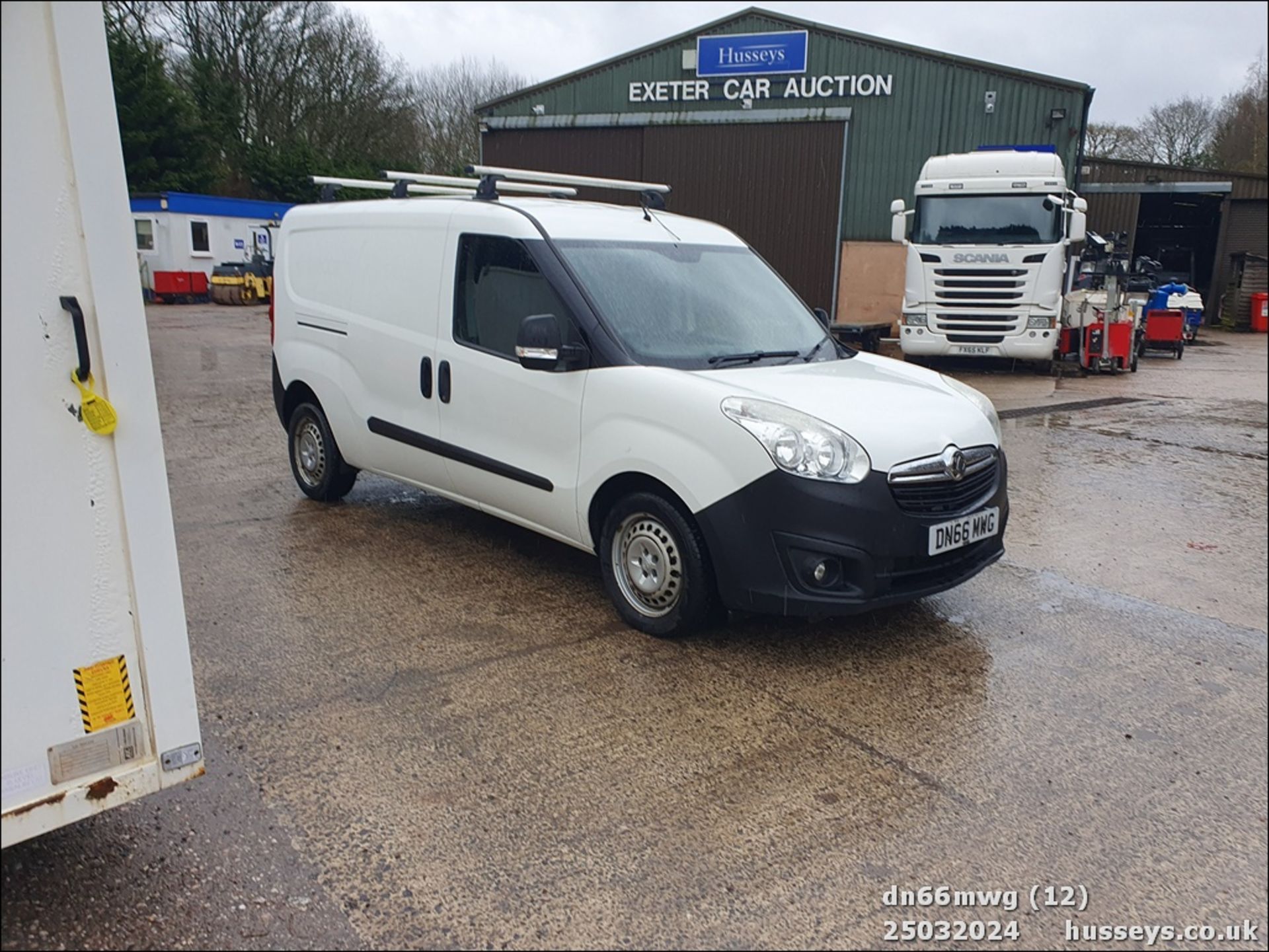 16/66 VAUXHALL COMBO 2300 CDTI ECOFLEX S - 1248cc 6dr Van (White, 85k) - Bild 13 aus 60