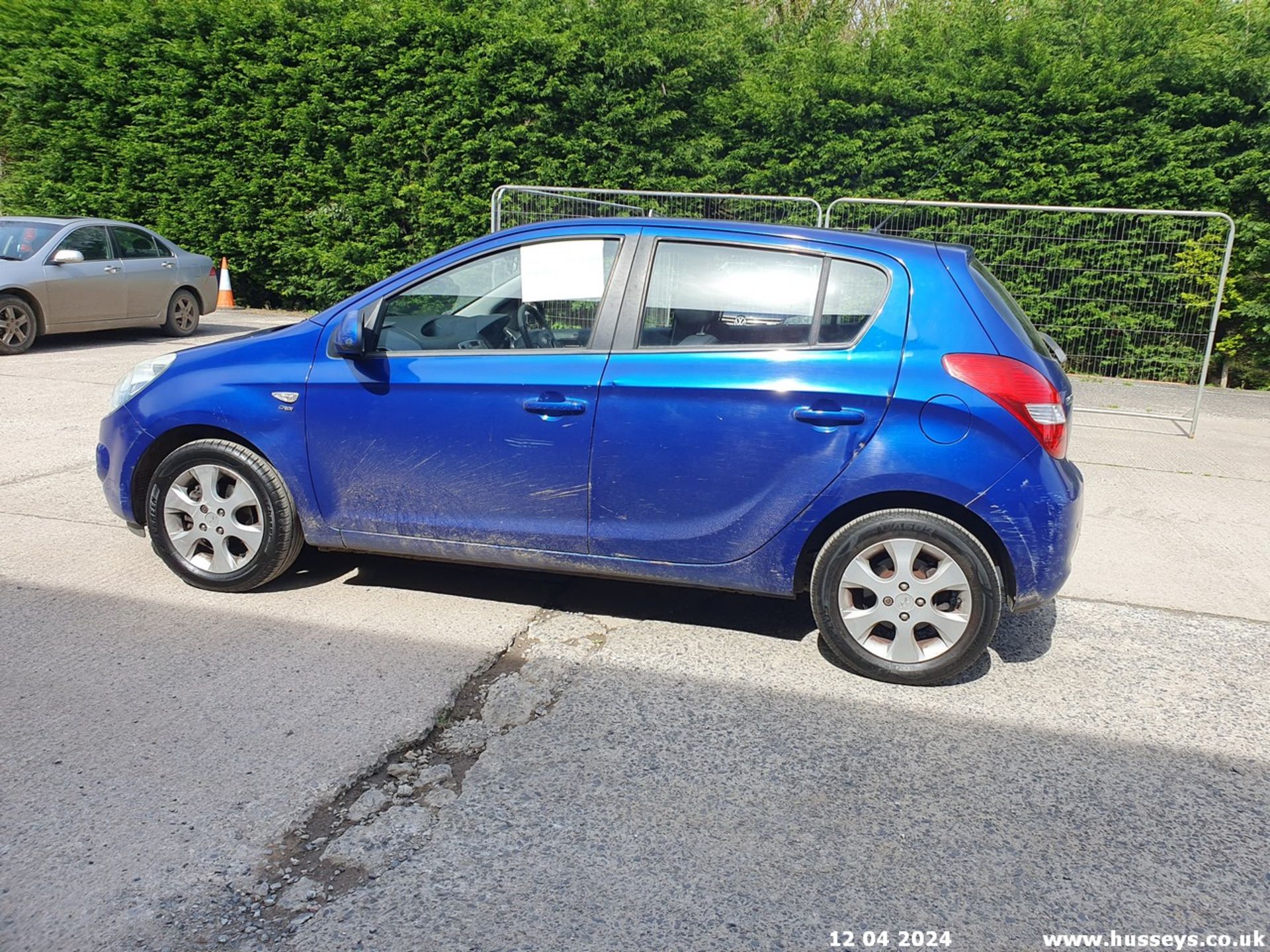 09/59 HYUNDAI I20 COMFORT CRDI - 1396cc 5dr Hatchback (Blue, 139k) - Image 25 of 60