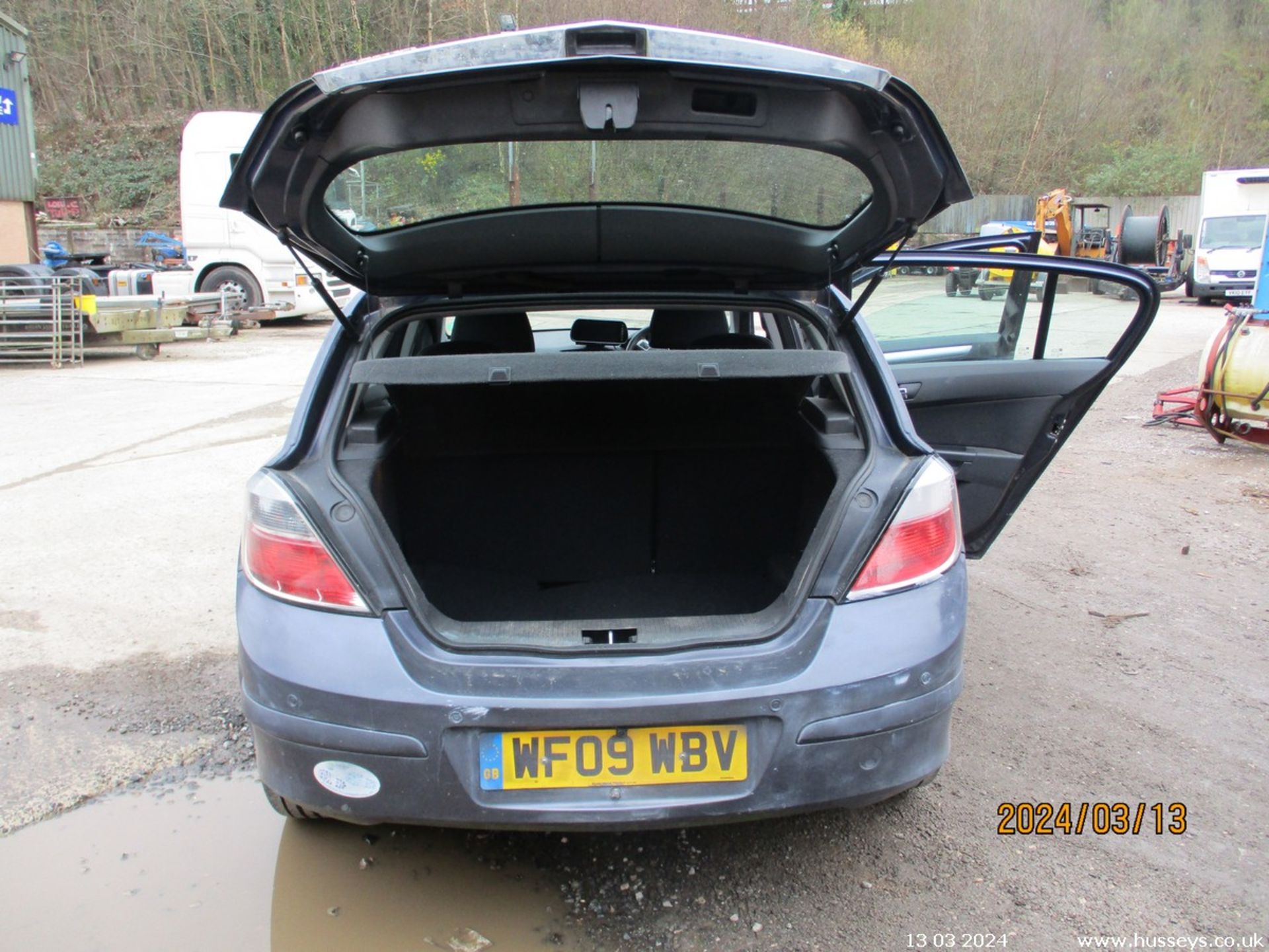 09/09 VAUXHALL ASTRA ACTIVE - 1364cc 5dr Hatchback (Blue, 96k) - Image 19 of 23