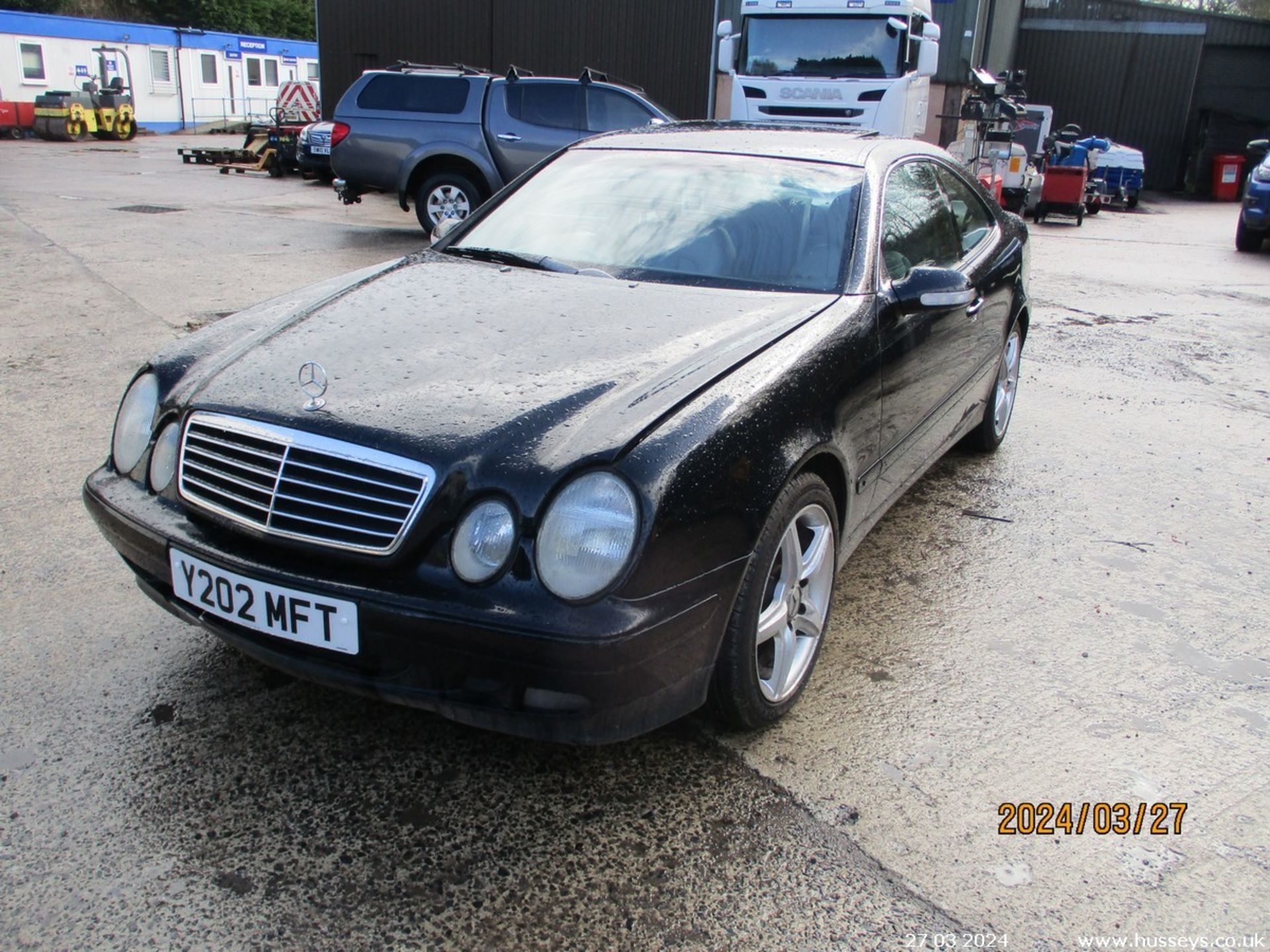 2001 MERCEDES CLK 230 - 2295cc 2dr Coupe (Black, 142k) - Image 7 of 24