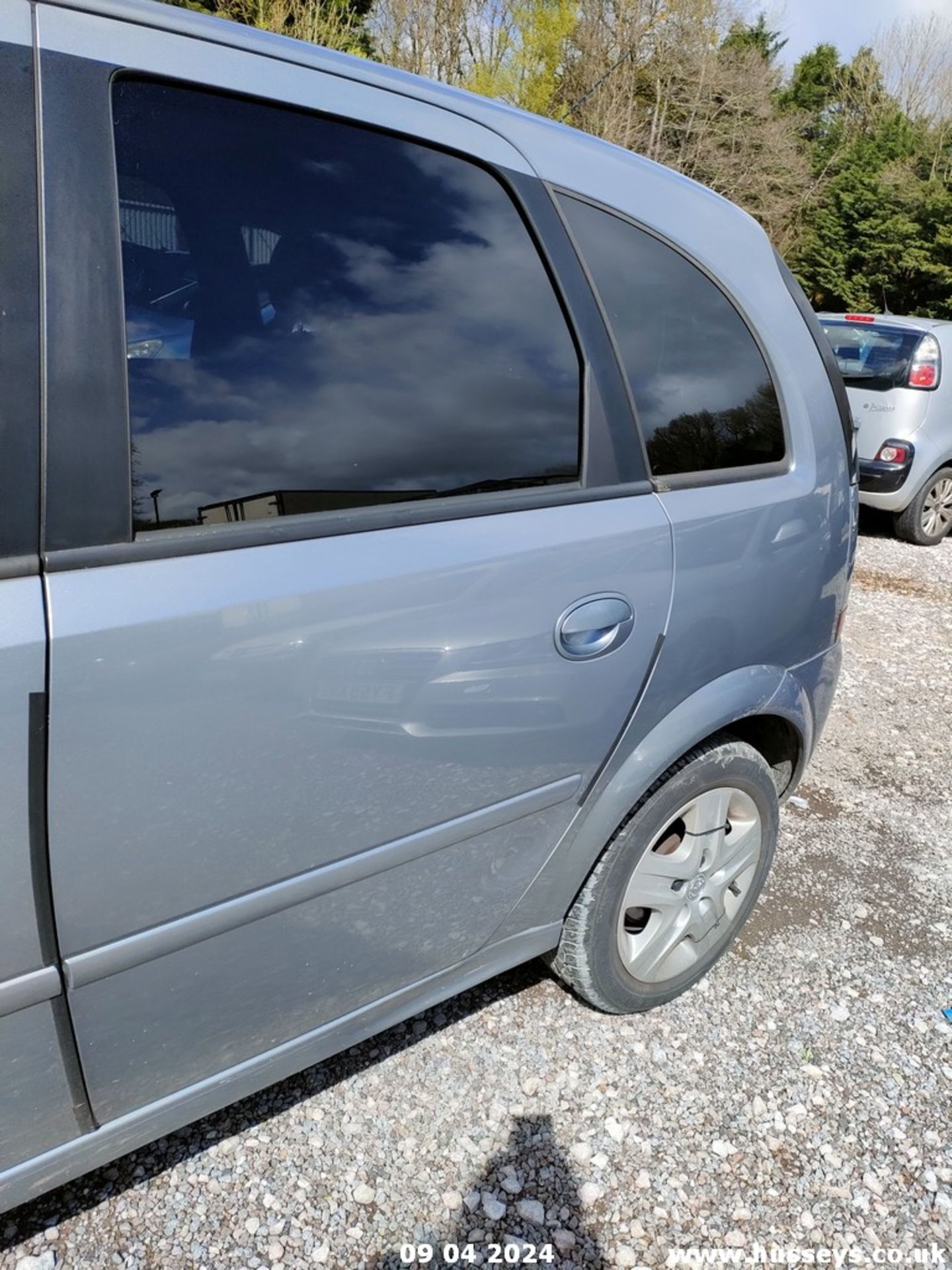 10/59 VAUXHALL MERIVA DESIGN - 1598cc 5dr MPV (Silver) - Bild 23 aus 61