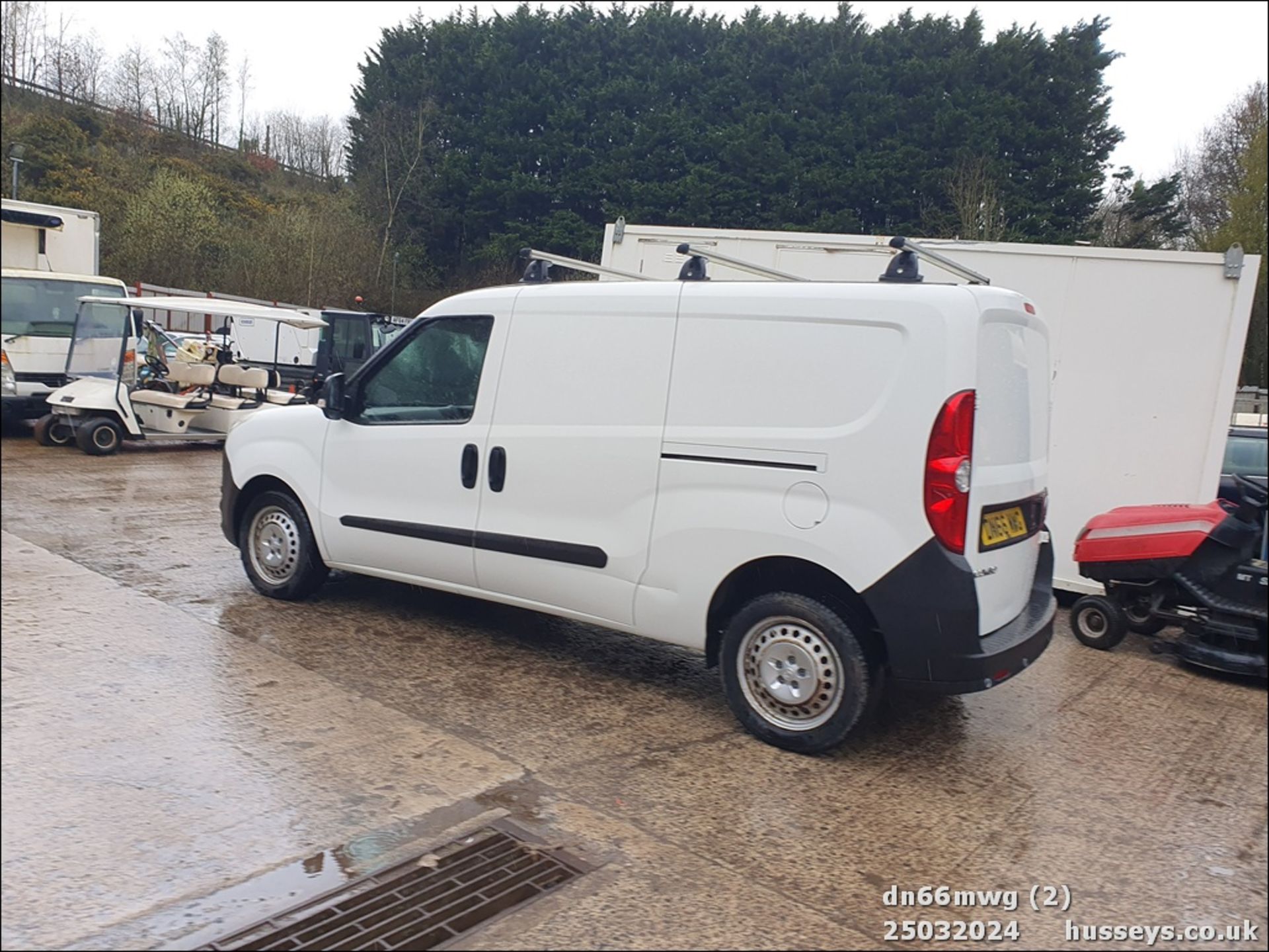 16/66 VAUXHALL COMBO 2300 CDTI ECOFLEX S - 1248cc 6dr Van (White, 85k) - Image 3 of 60