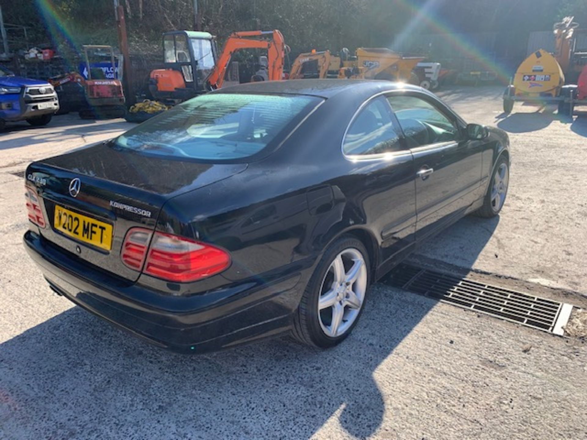 2001 MERCEDES CLK 230 - 2295cc 2dr Coupe (Black, 142k) - Image 2 of 24