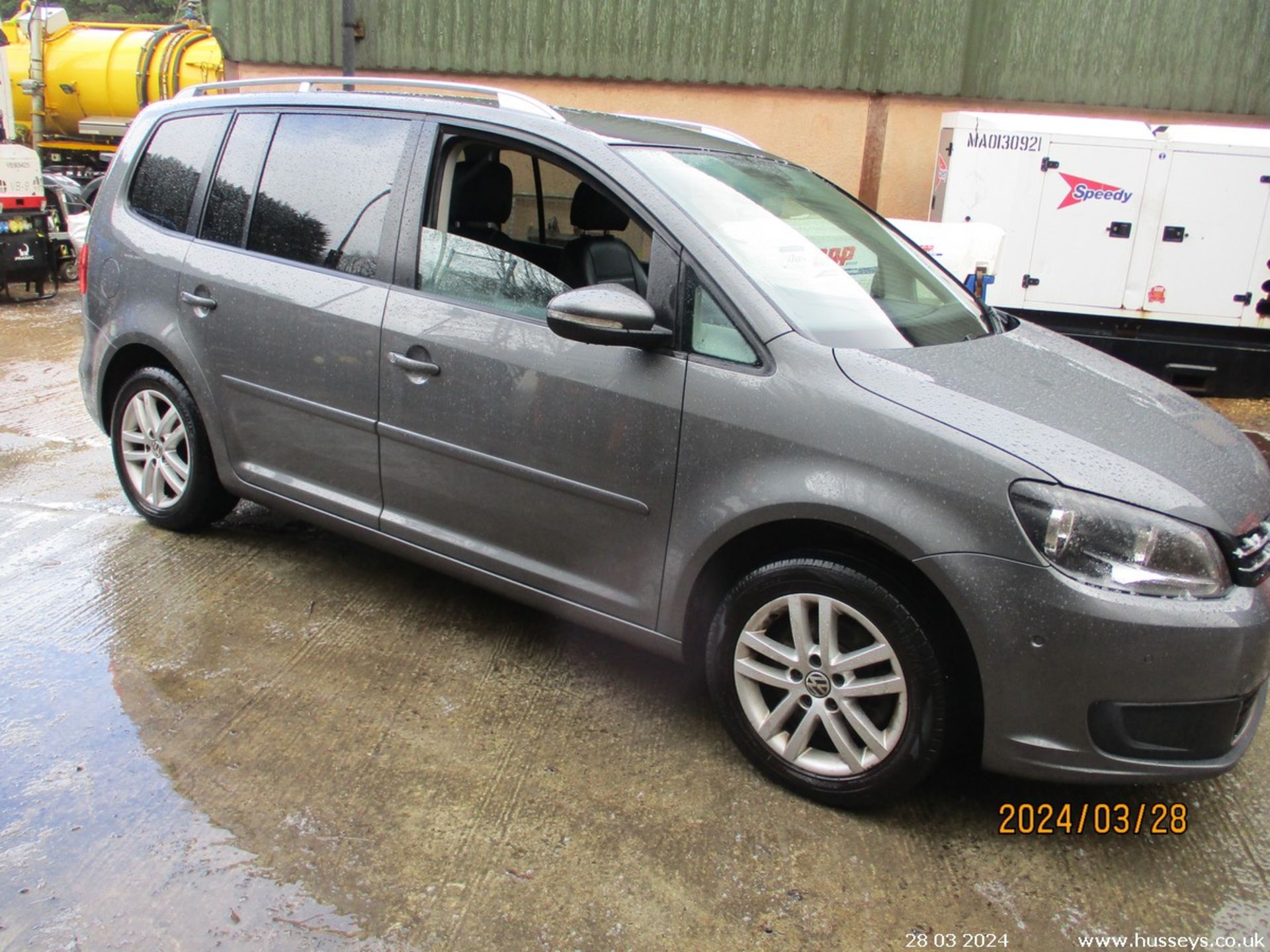 15/15 VOLKSWAGEN TOURAN SE BLUEMOTION T TD - 1968cc 5dr MPV (Grey, 131k) - Image 12 of 21