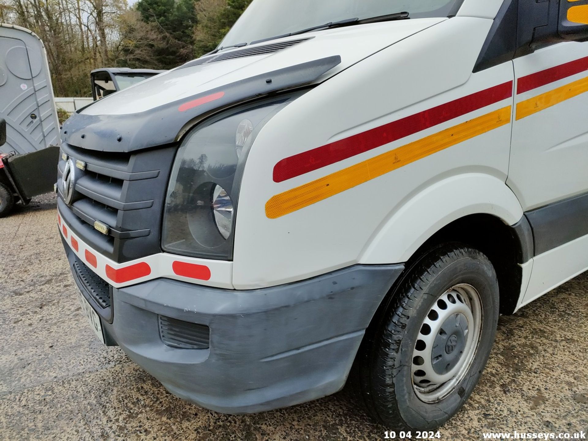 16/16 VOLKSWAGEN CRAFTER CR35 TDI - 1968cc 2dr (White, 146k) - Image 17 of 52