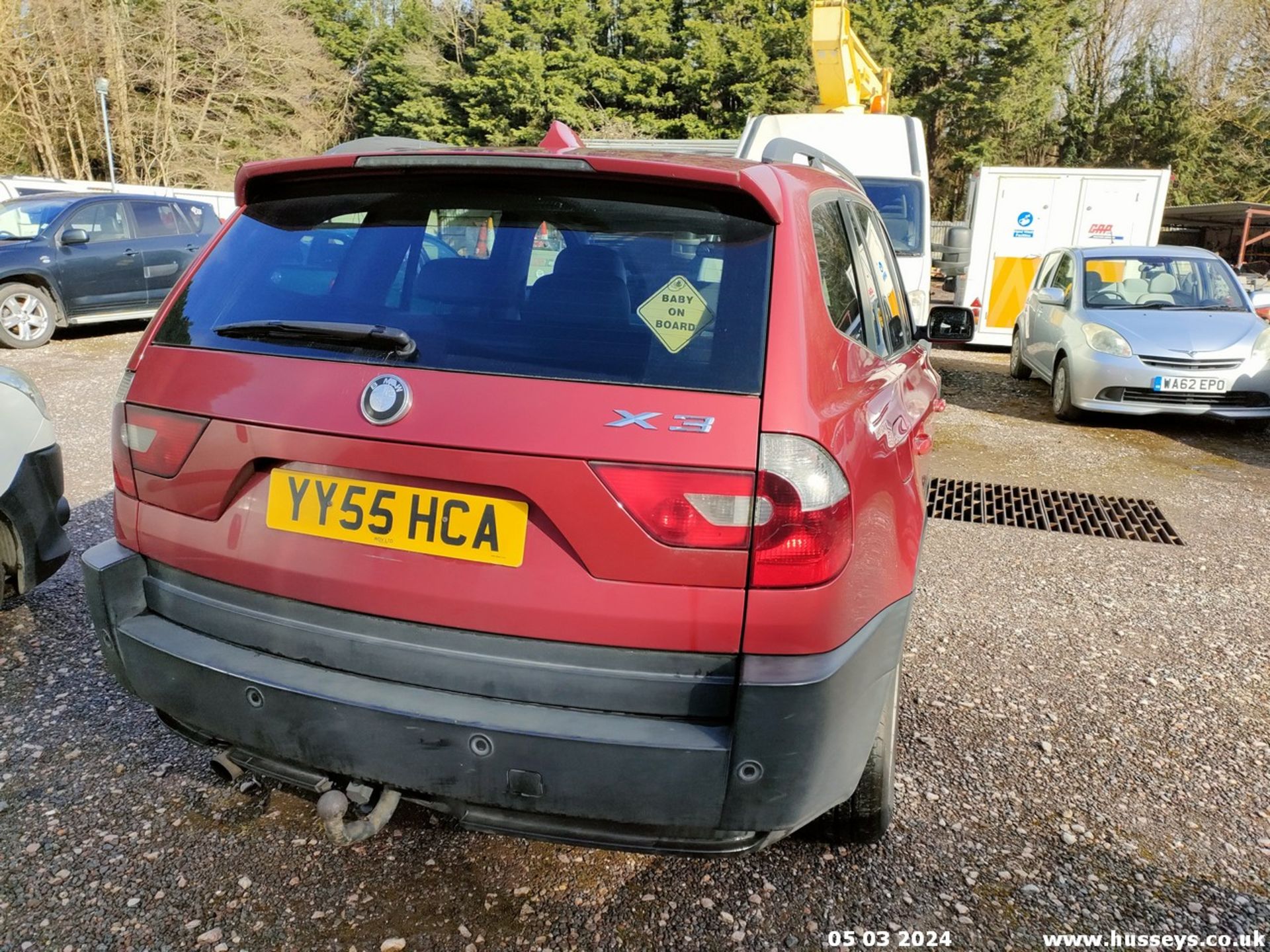 05/55 BMW X3 D SE - 1995cc 5dr Estate (Red, 188k) - Image 3 of 51