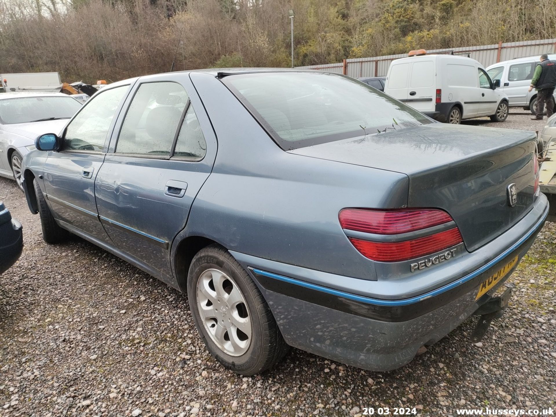 02/51 PEUGEOT 406 GTX HDI AUTO - 1997cc 4dr Saloon (Blue) - Image 27 of 59