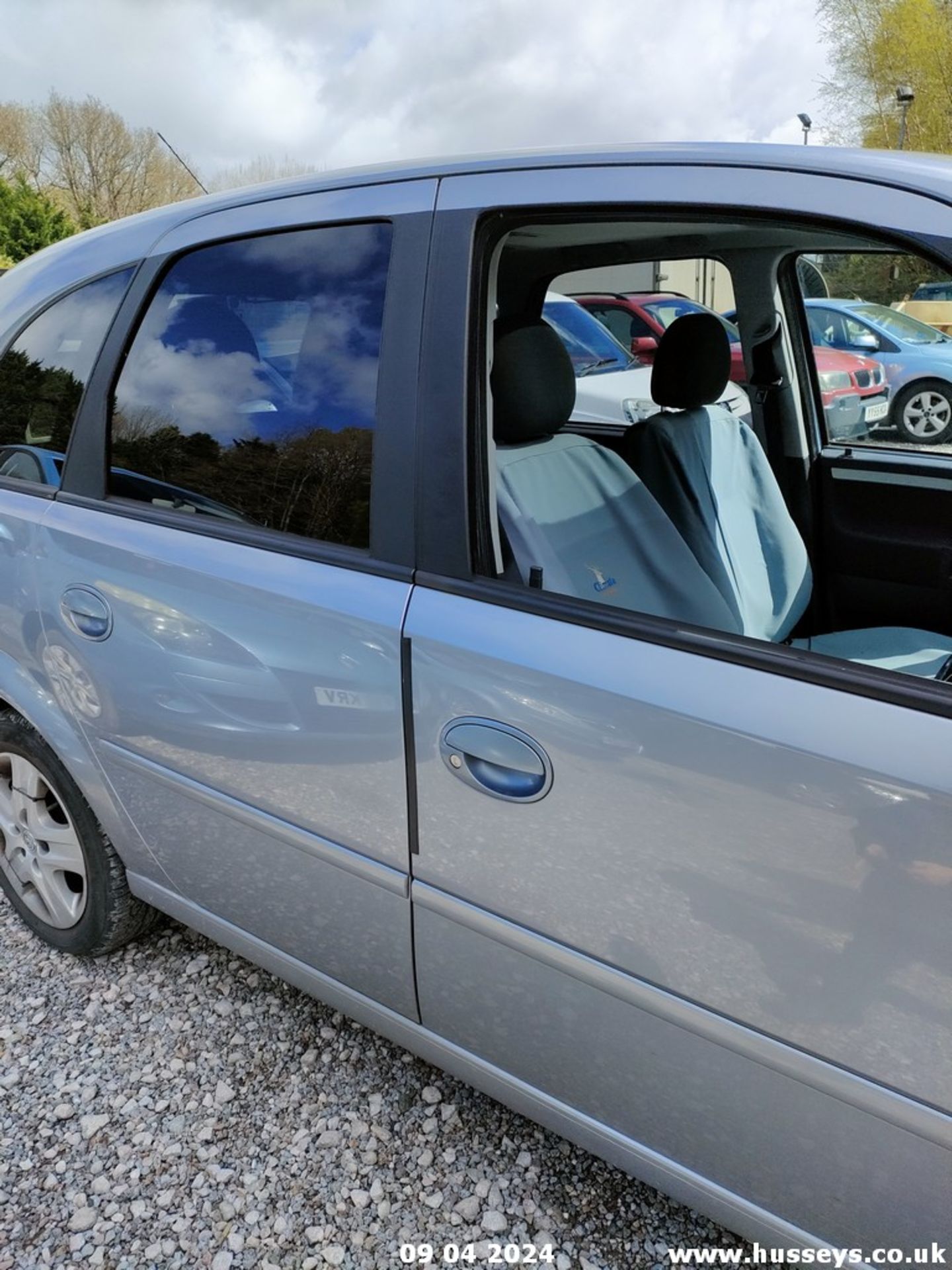 10/59 VAUXHALL MERIVA DESIGN - 1598cc 5dr MPV (Silver) - Bild 46 aus 61