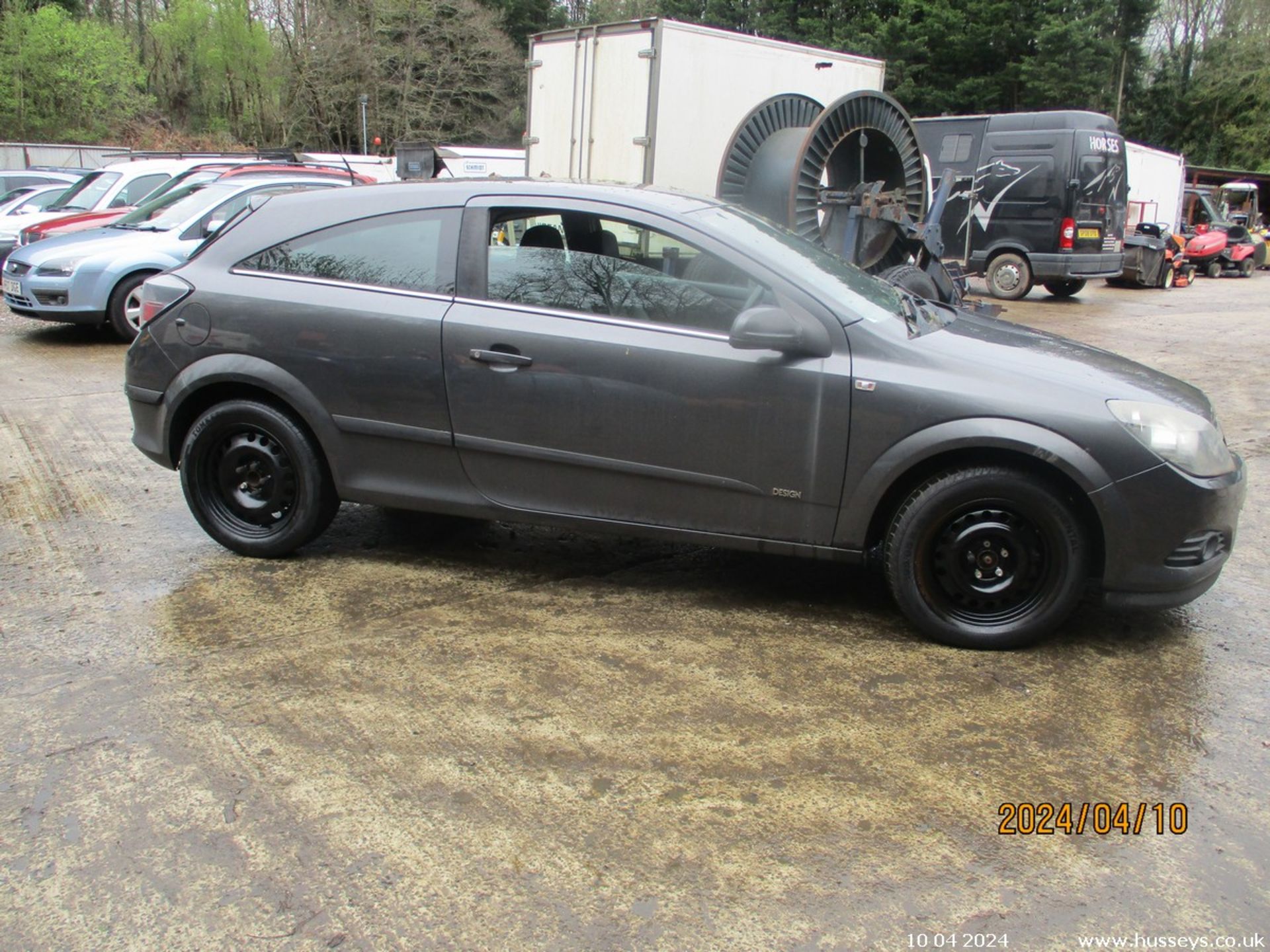 09/09 VAUXHALL ASTRA DESIGN - 1796cc 3dr Hatchback (Grey, 144k) - Image 2 of 20