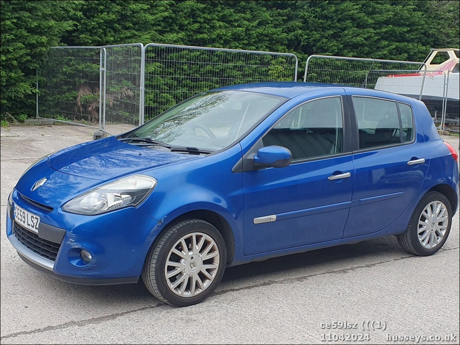 09/59 RENAULT CLIO DYNAMIQUE DCI - 1461cc 5dr Hatchback (Blue, 126k)