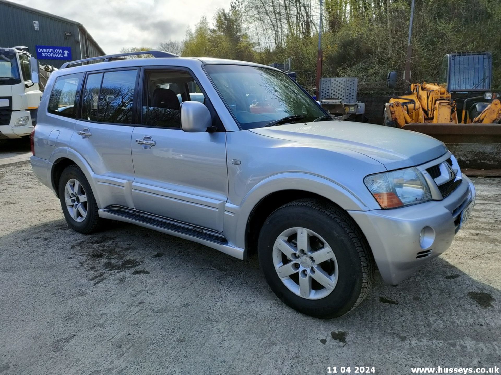 06/56 MITSUBISHI SHOGUN DI-D ELEG-CE LWB A - 3200cc 5dr Estate (Silver, 177k)