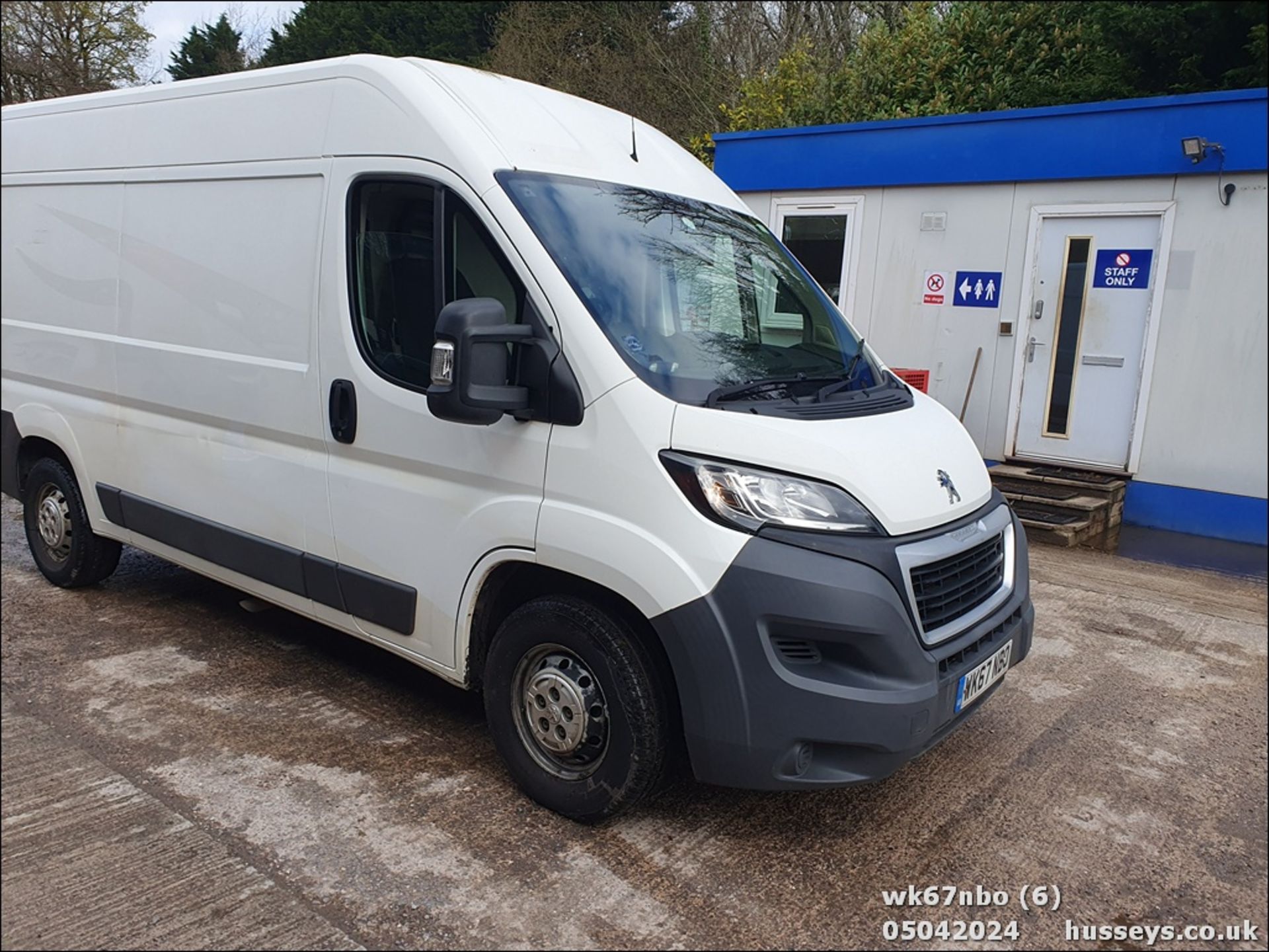 17/67 PEUGEOT BOXER 335 PRO L2H2 BLUE H - 1997cc 5dr Van (White, 109k) - Image 7 of 46