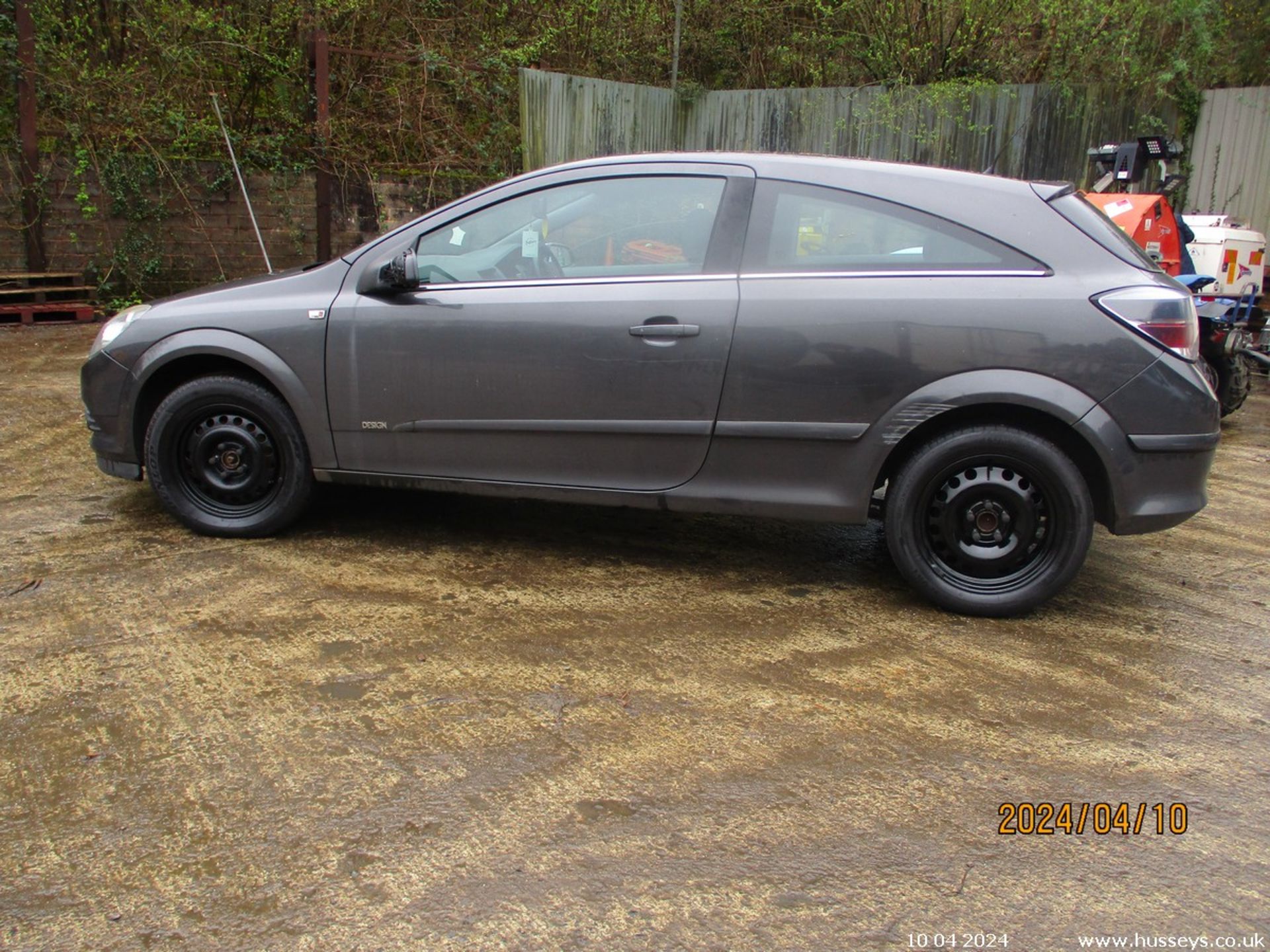 09/09 VAUXHALL ASTRA DESIGN - 1796cc 3dr Hatchback (Grey, 144k) - Image 7 of 20