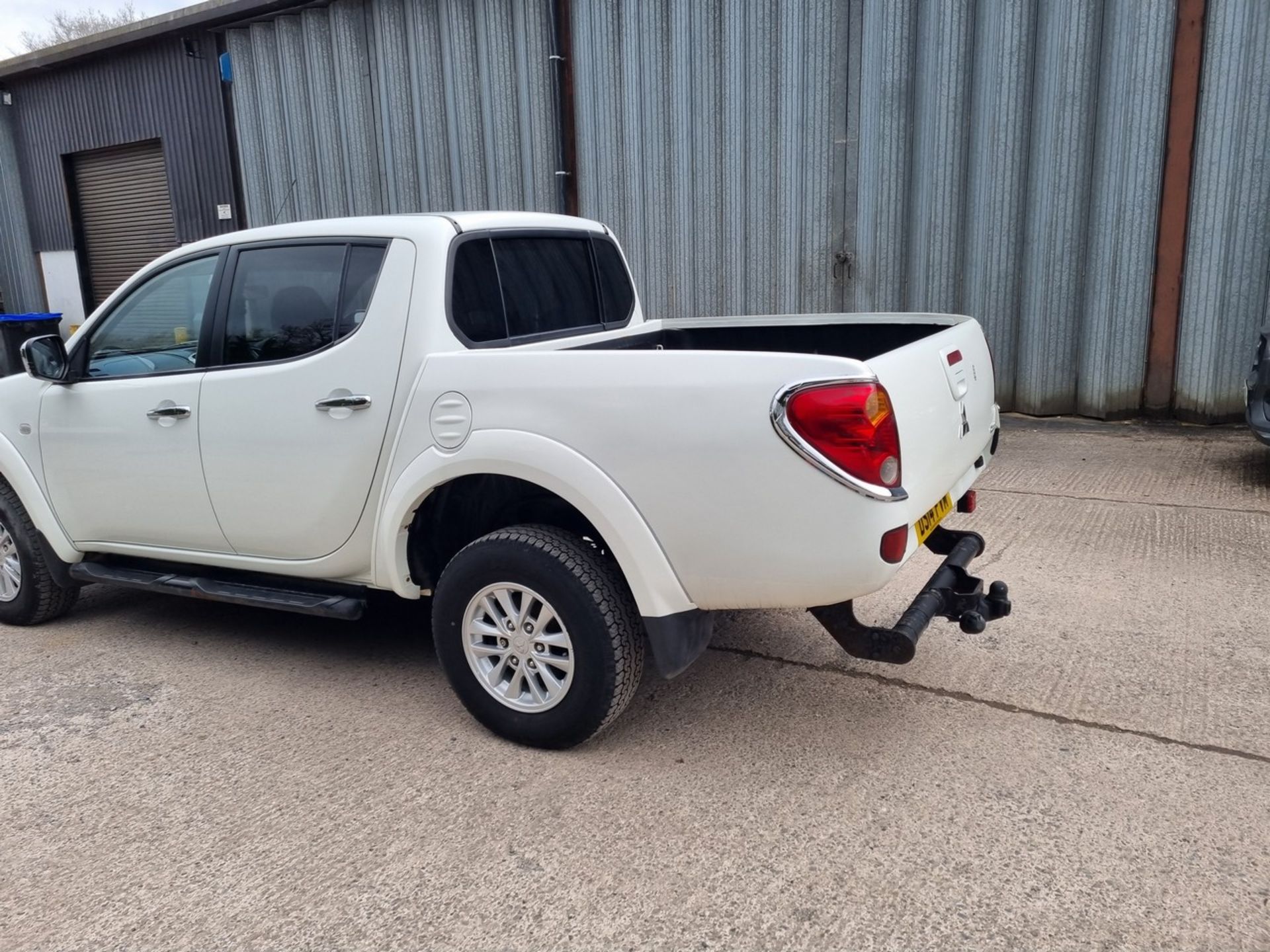 14/14 MITSUBISHI L200 TROJAN DCB DI-D 4X4 - 2477cc 4dr Pickup (White, 73k) - Bild 16 aus 44