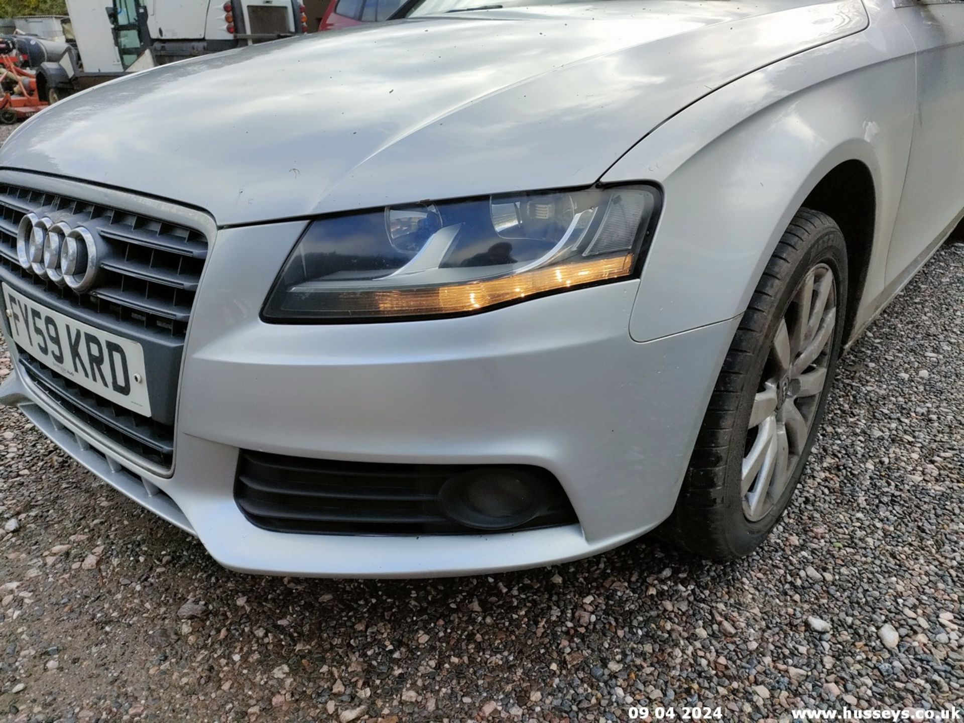 09/59 AUDI A4 SE TDI CVT - 1968cc 4dr Saloon (Silver, 125k) - Image 14 of 65