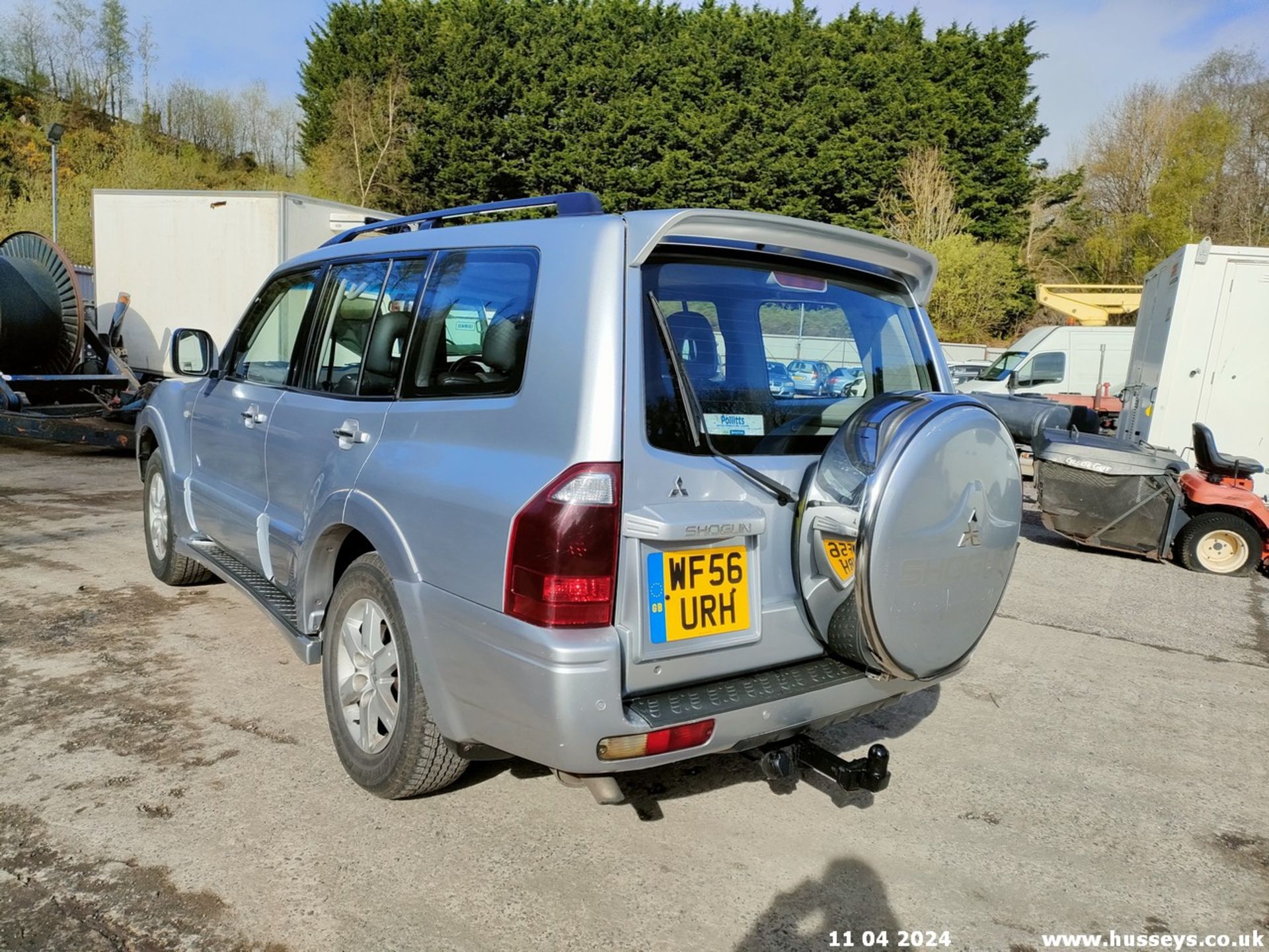 06/56 MITSUBISHI SHOGUN DI-D ELEG-CE LWB A - 3200cc 5dr Estate (Silver, 177k) - Image 22 of 67