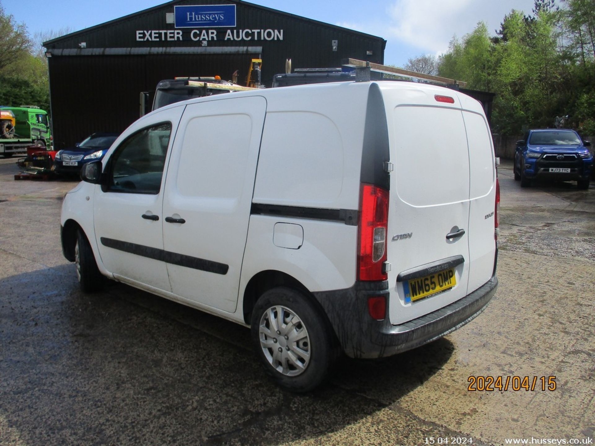 15/65 MERCEDES-BENZ CITAN 109 CDI - 1461cc 6dr Van (White, 108k) - Image 5 of 19