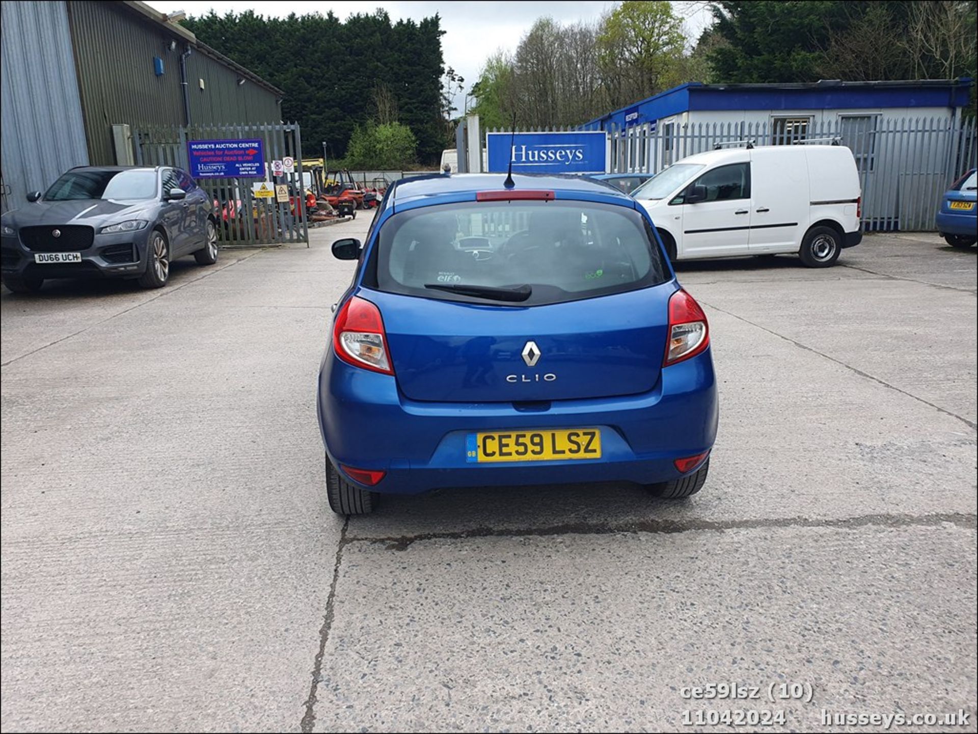 09/59 RENAULT CLIO DYNAMIQUE DCI - 1461cc 5dr Hatchback (Blue, 126k) - Image 11 of 47