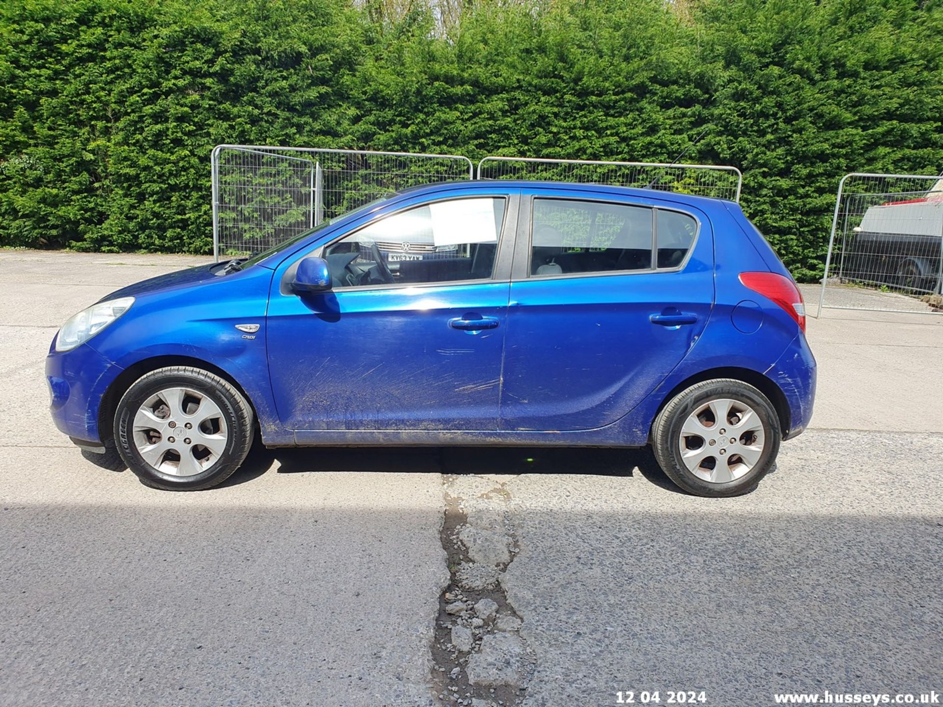 09/59 HYUNDAI I20 COMFORT CRDI - 1396cc 5dr Hatchback (Blue, 139k) - Image 26 of 60