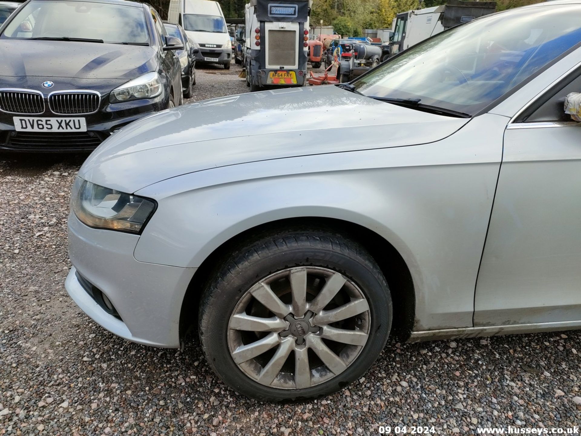 09/59 AUDI A4 SE TDI CVT - 1968cc 4dr Saloon (Silver, 125k) - Image 18 of 65