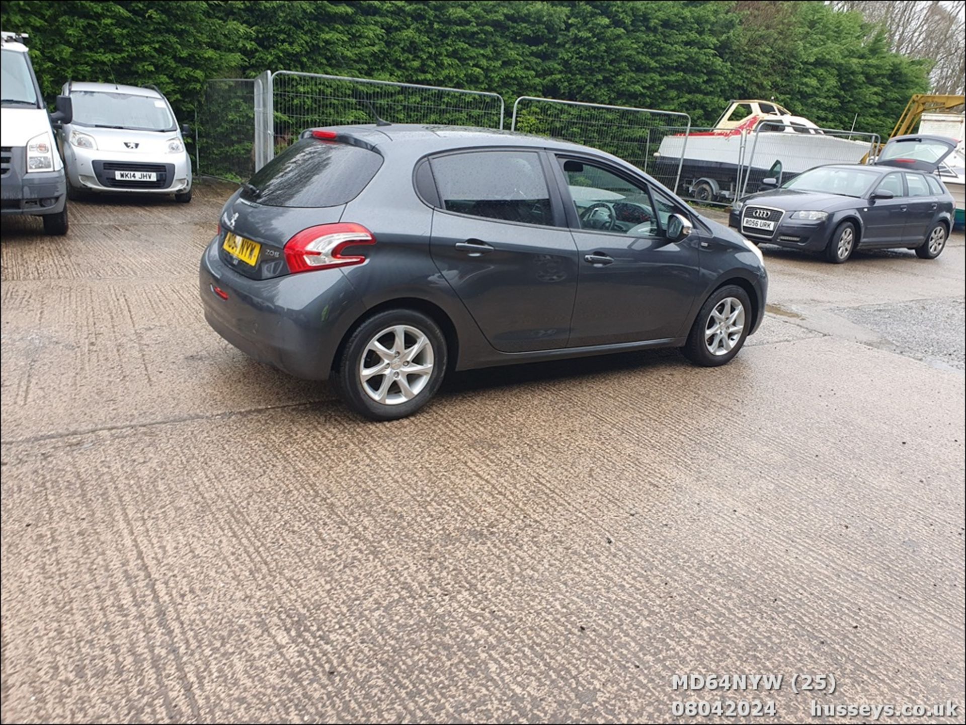 15/64 PEUGEOT 208 STYLE - 1199cc 5dr Hatchback (Grey, 94k) - Image 26 of 54