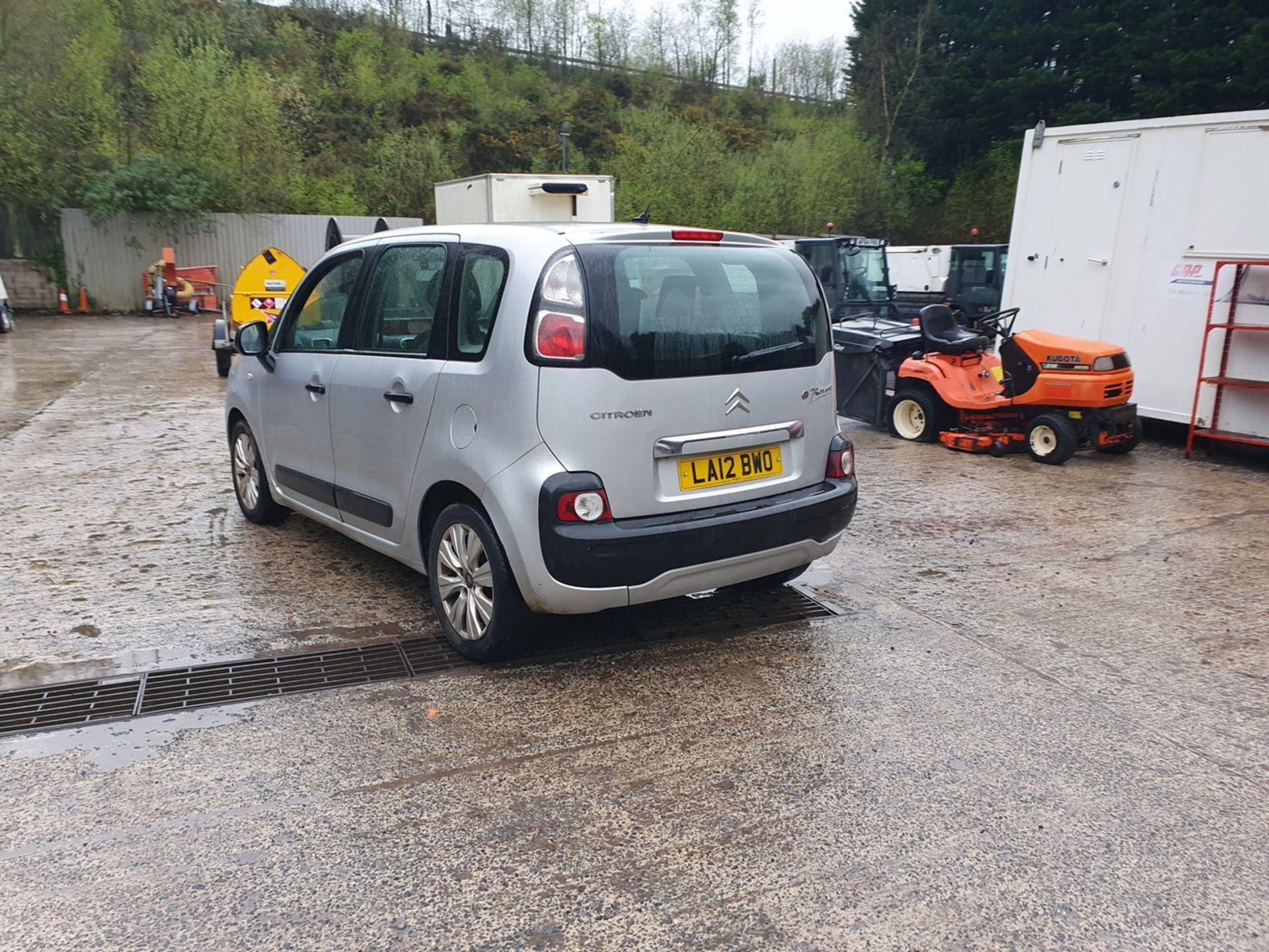 12/12 CITROEN C3 PICASSO VTR+ HDI - 1560cc 5dr MPV (Silver) - Image 17 of 61