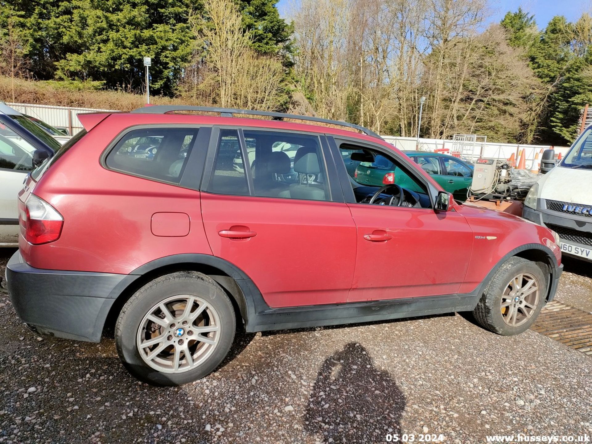 05/55 BMW X3 D SE - 1995cc 5dr Estate (Red, 188k) - Image 36 of 51