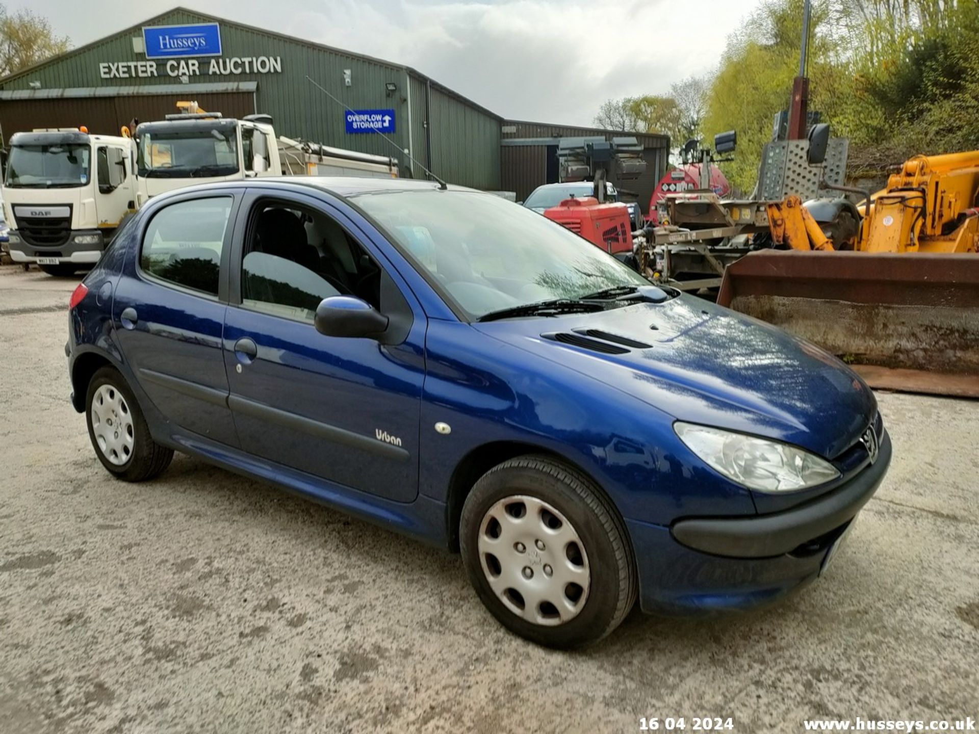 06/55 PEUGEOT 206 URBAN HDI - 1398cc 5dr Hatchback (Blue, 165k) - Image 45 of 63